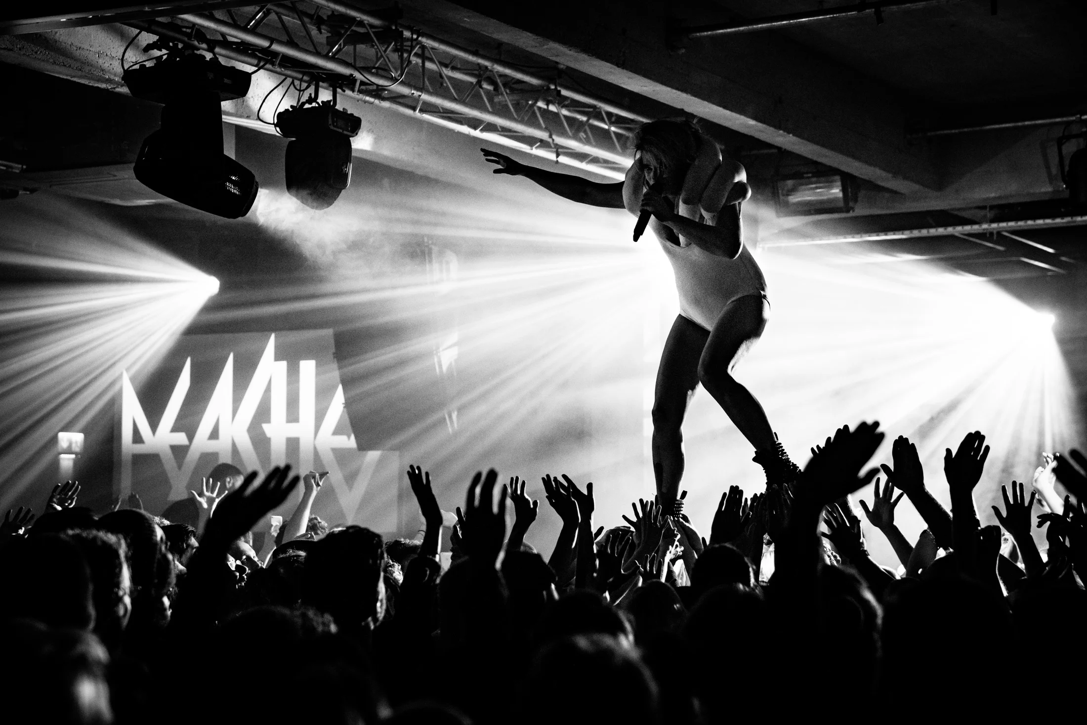 Dom-event-photographer-london-35.jpg