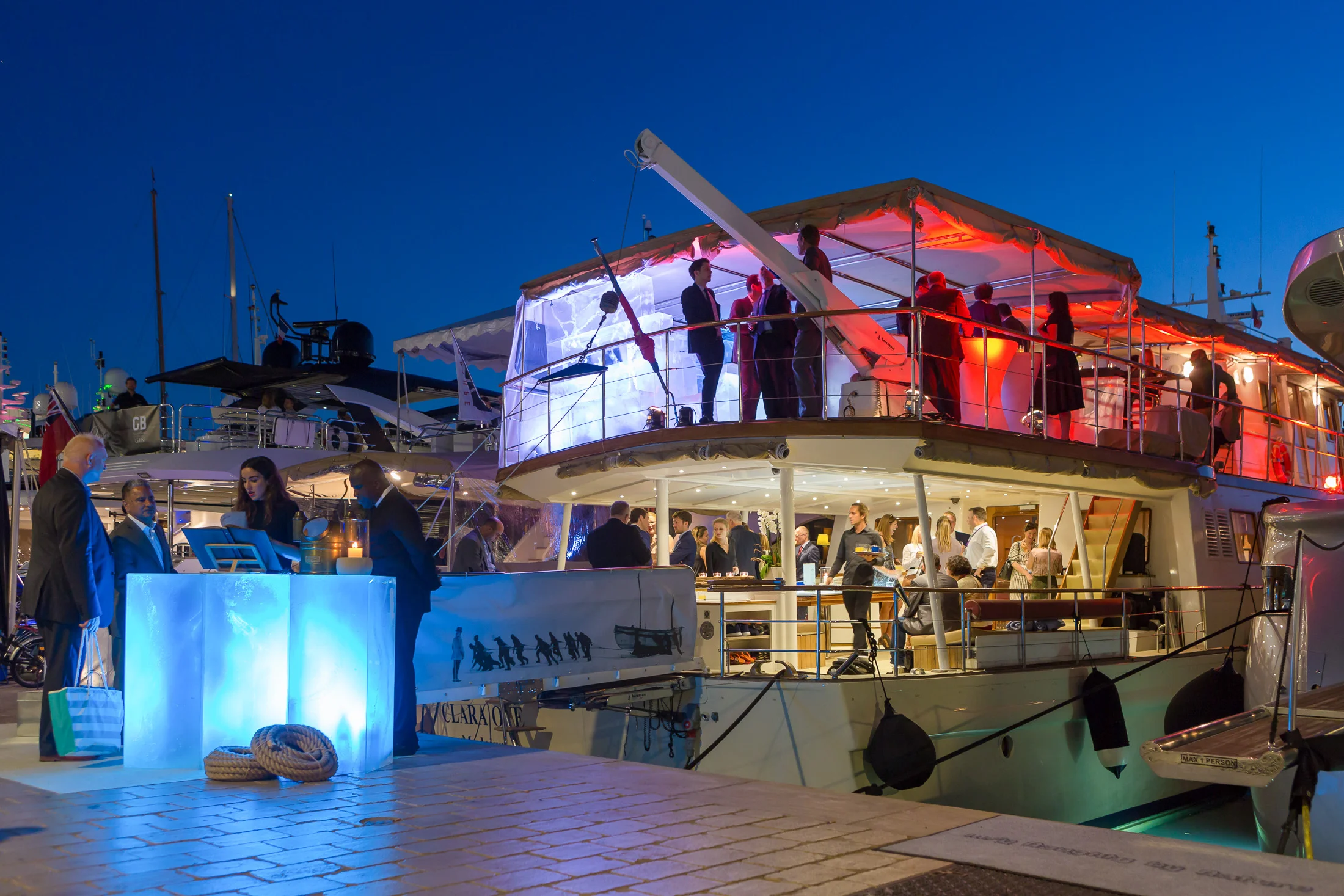 Rebecca-events-photographer-cannes-monaco22.jpg