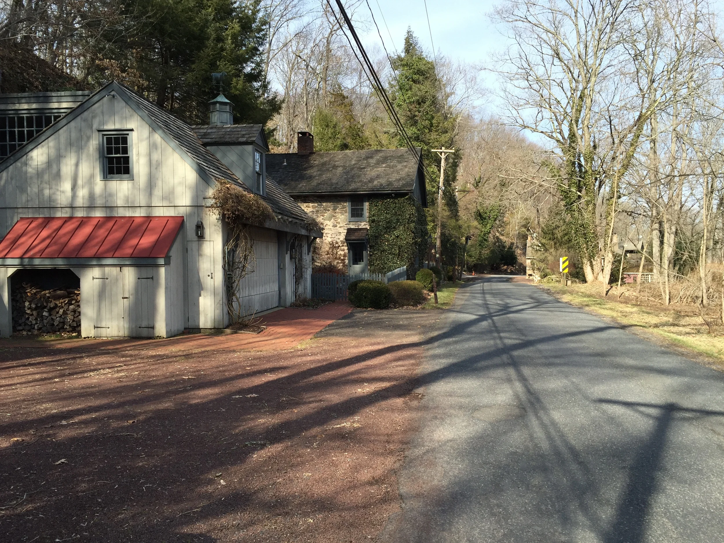 The Fleecydale Cottage. The orange cone in the distance demarcates the start of the difficult Short Road climb. Or one can continue on toward the Delaware River.