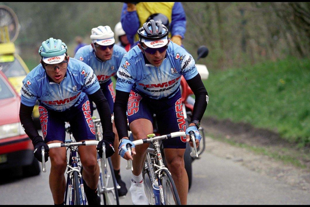 Mark Johnson highlights this moment, in 1994, when EPO made its appearance in the Fleche Wallonne. The Italian Gewiss-Ballan team destroyed the race by a minutes'-long margin. Photo pulled from rouleur.cc. Photo is not mine.