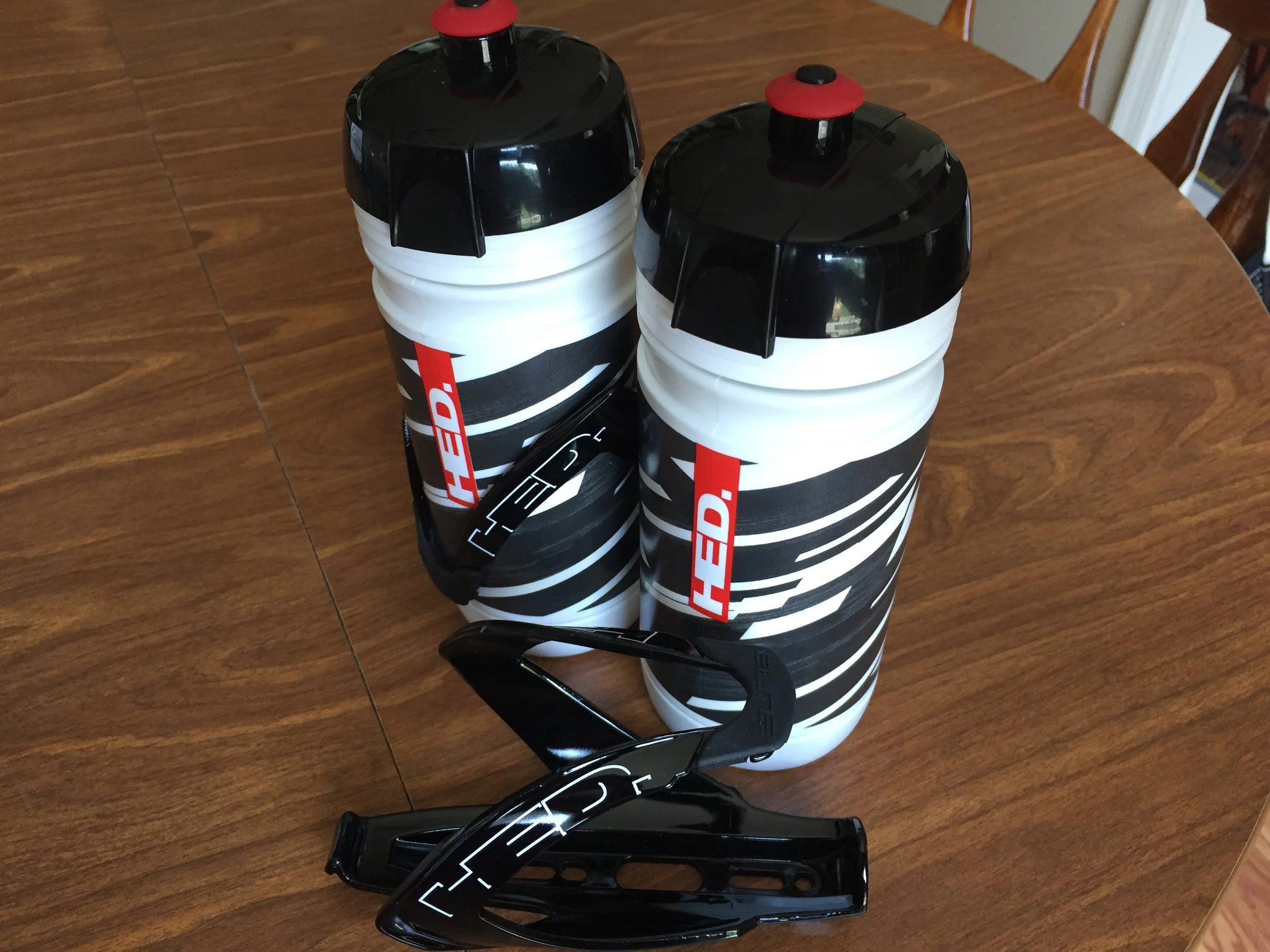 Review: HED Water Bottle and Cage by Elite