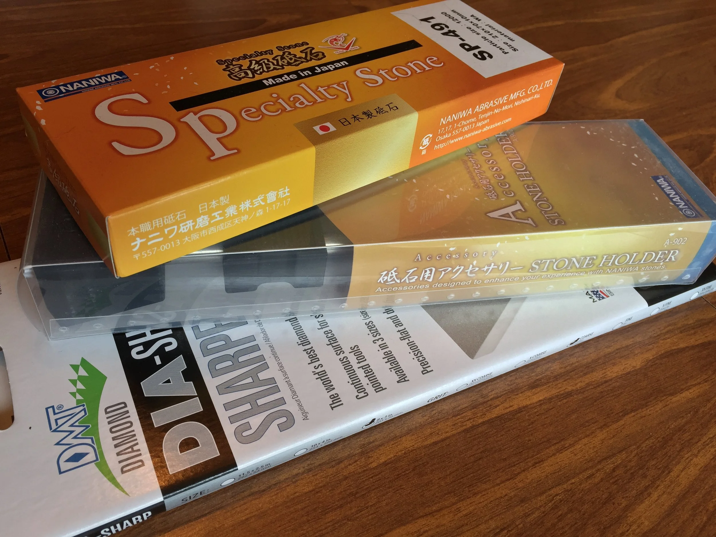 Review: Naniwa 12,000K Stone and DMT-325C Lapping Plate