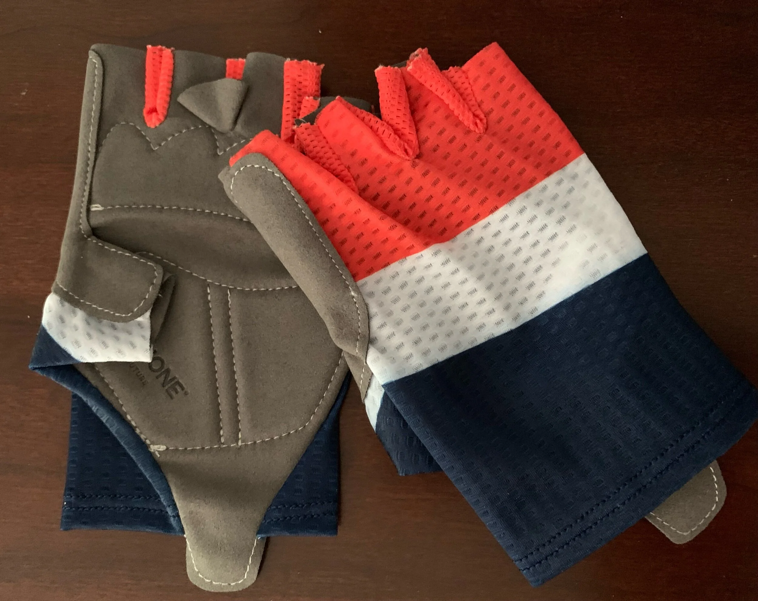 Review: La Passione Livery Gloves