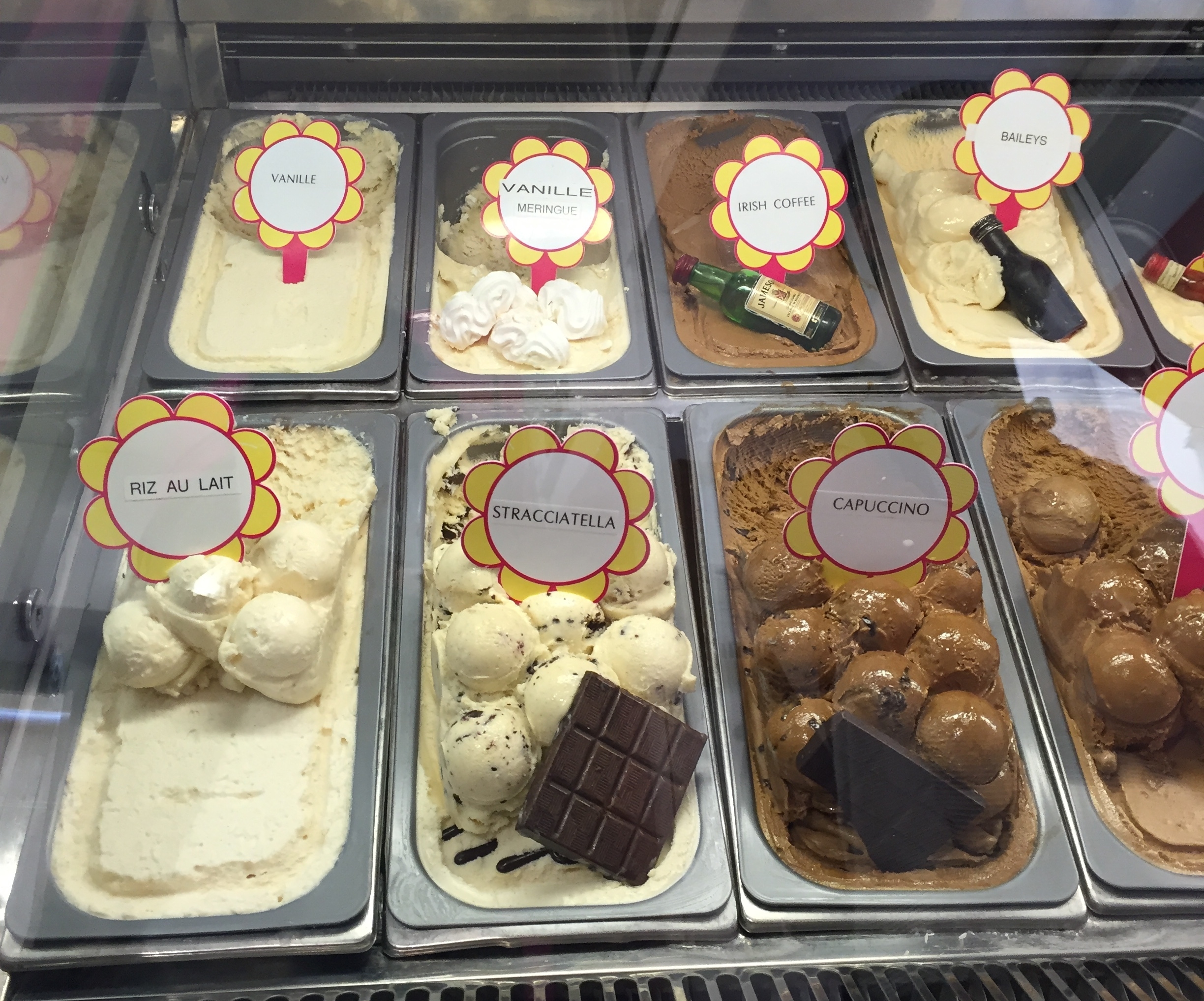 Flavours of ice cream in Nice - Nice travel blog