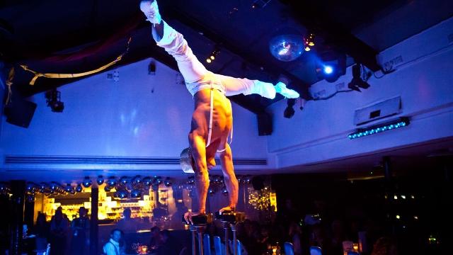 Performer at Circus - restaurant review