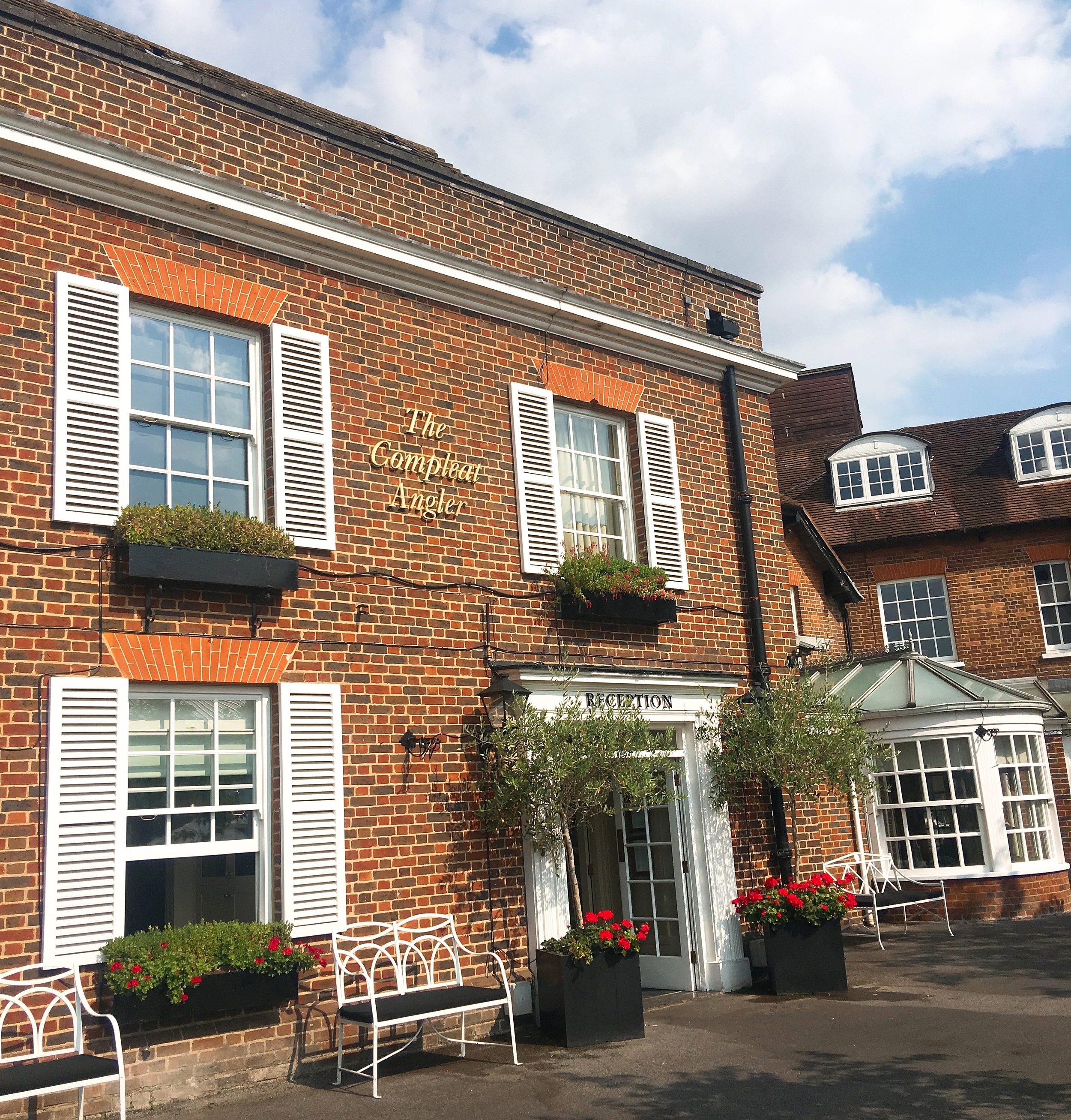 Macdonald Compleat Angler Hotel Review, Marlow, Travel blog