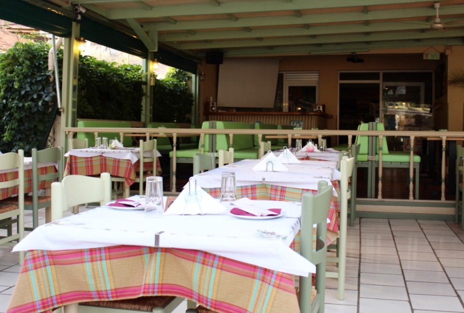Spiros Kefalonia Greece restaurant review