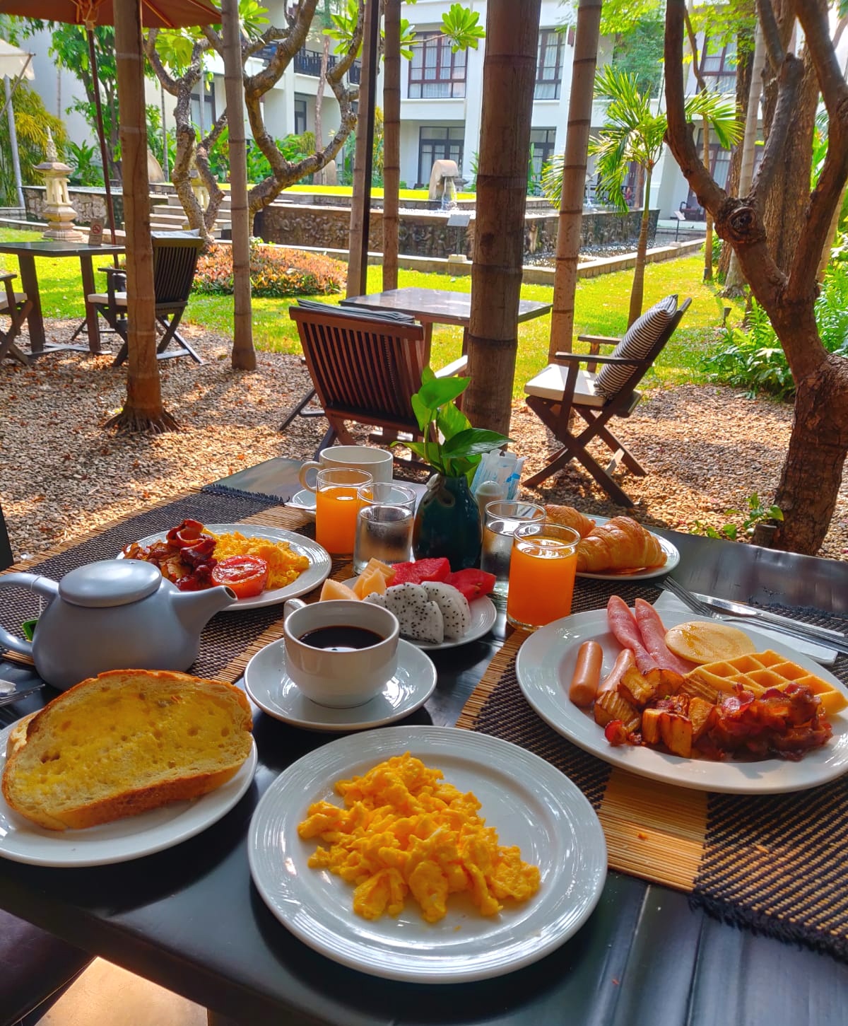 Bodhi Serene Boutique Hotel Breakfast Review