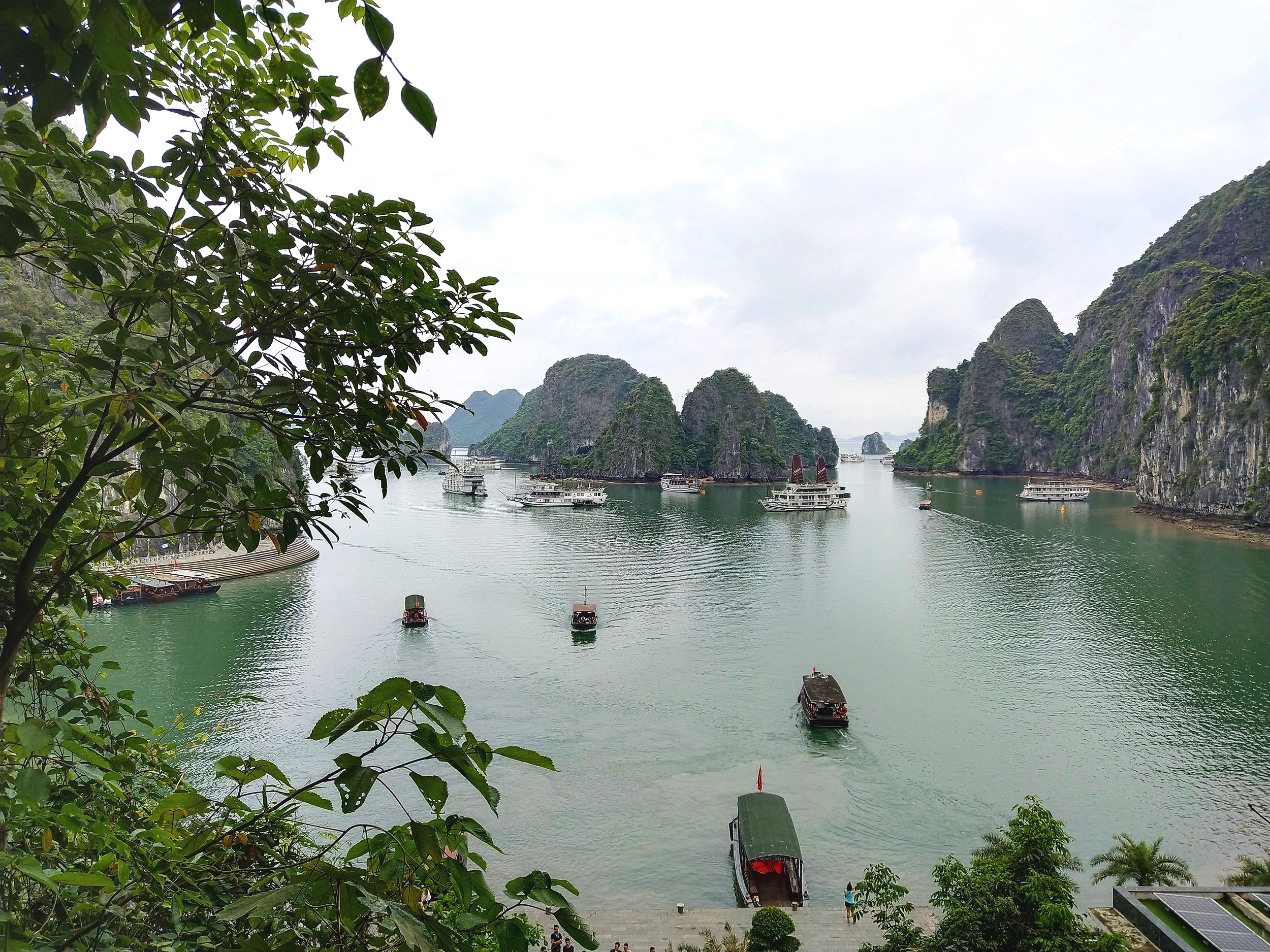 Ha Long Bay Bhaya Cruise Review