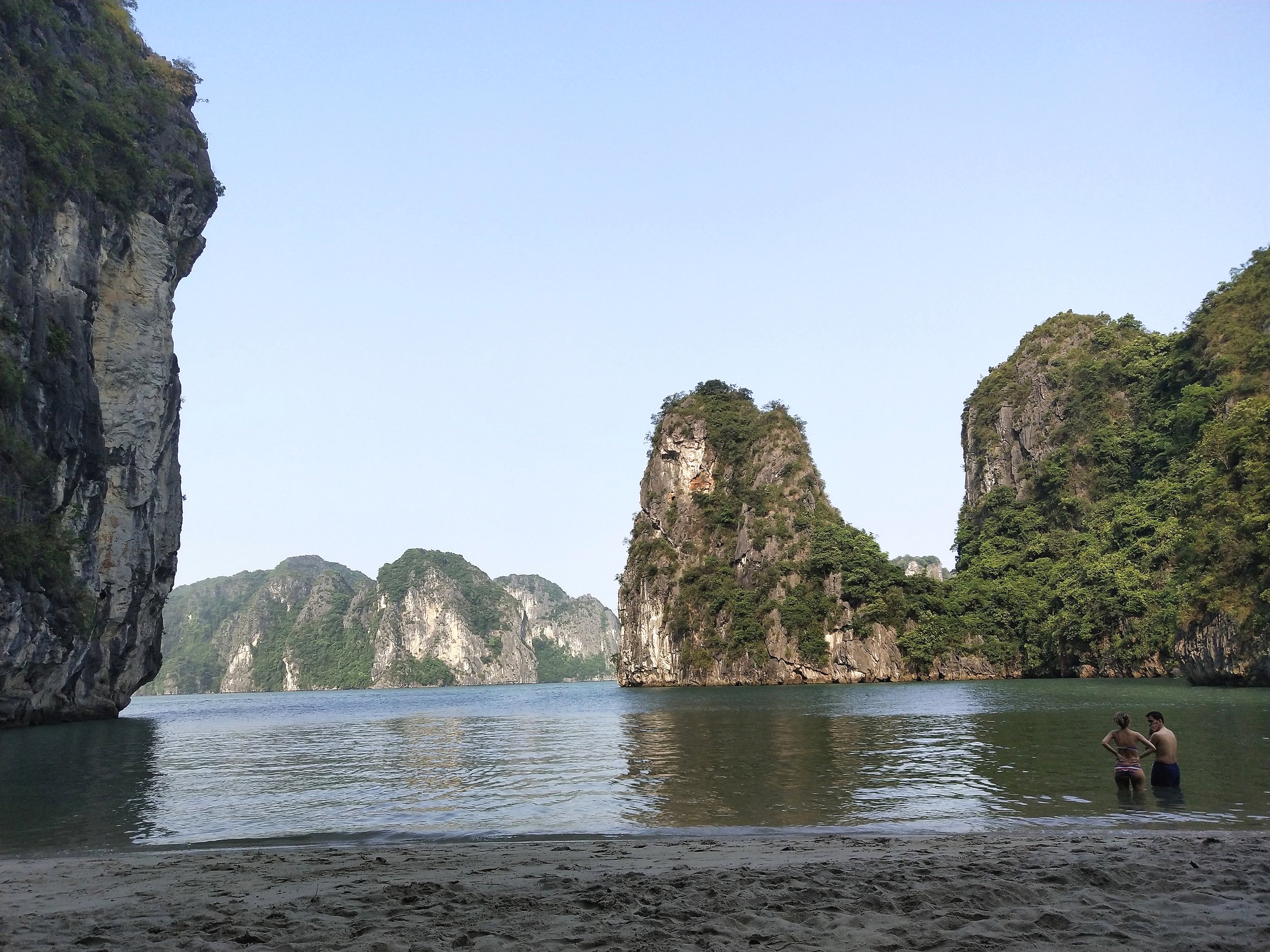 Ha Long Bay Bhaya Cruise Review