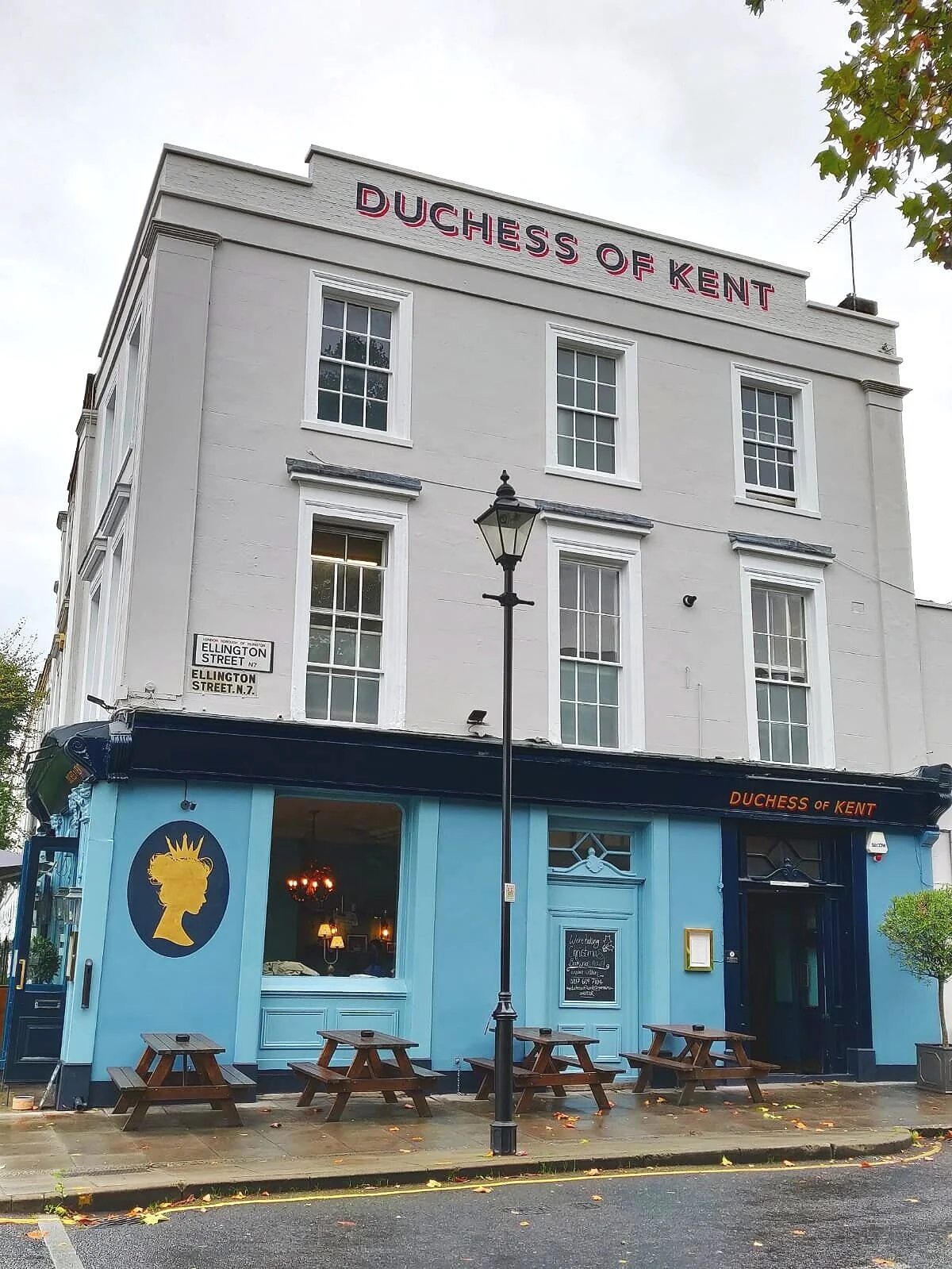 The PERFECT Sunday Roast Experience The Duchess of Kent — Her