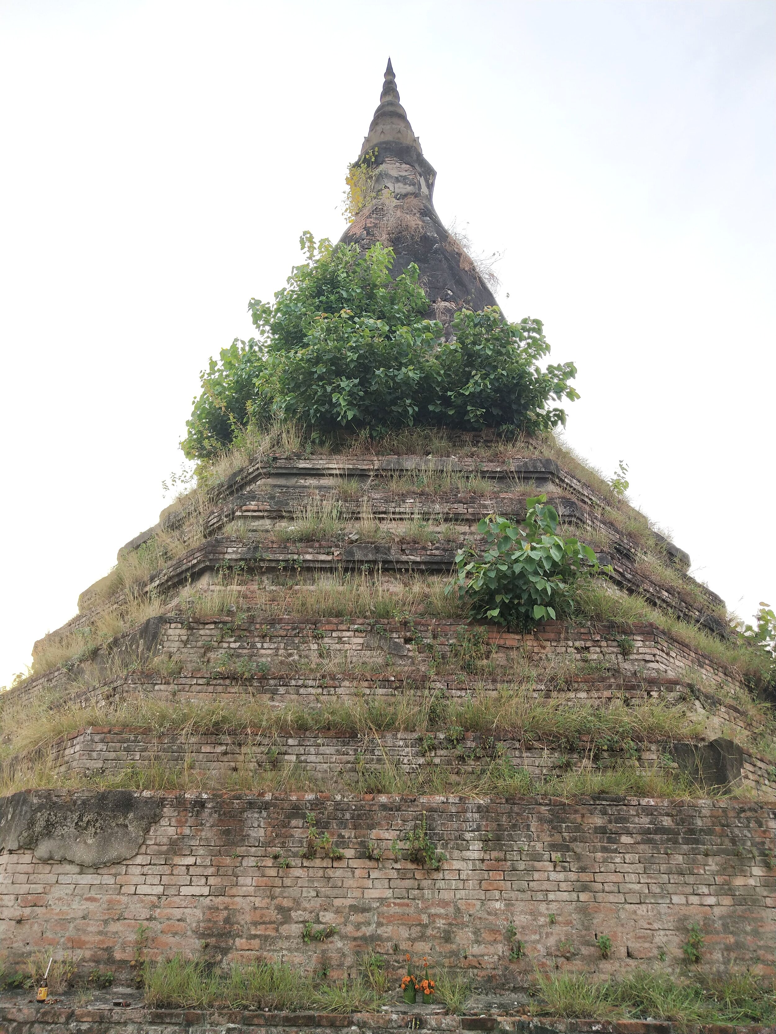 Vientiane Laos travel guide