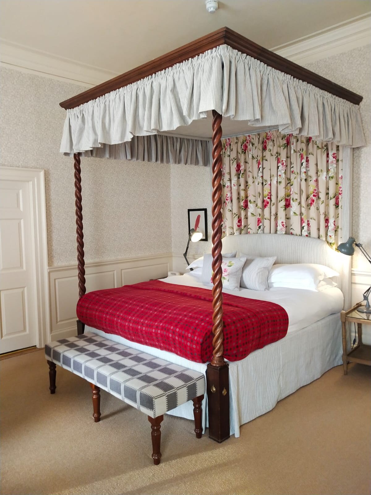 The Close Hotel Tetbury bedroom