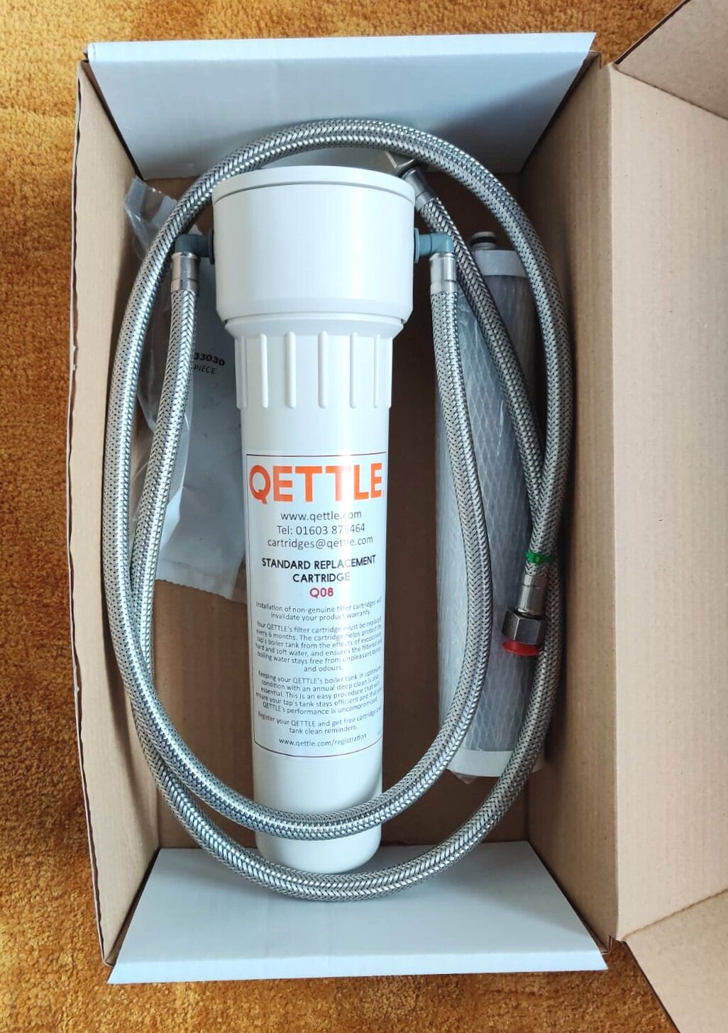 Qettle boiling water tap in the box
