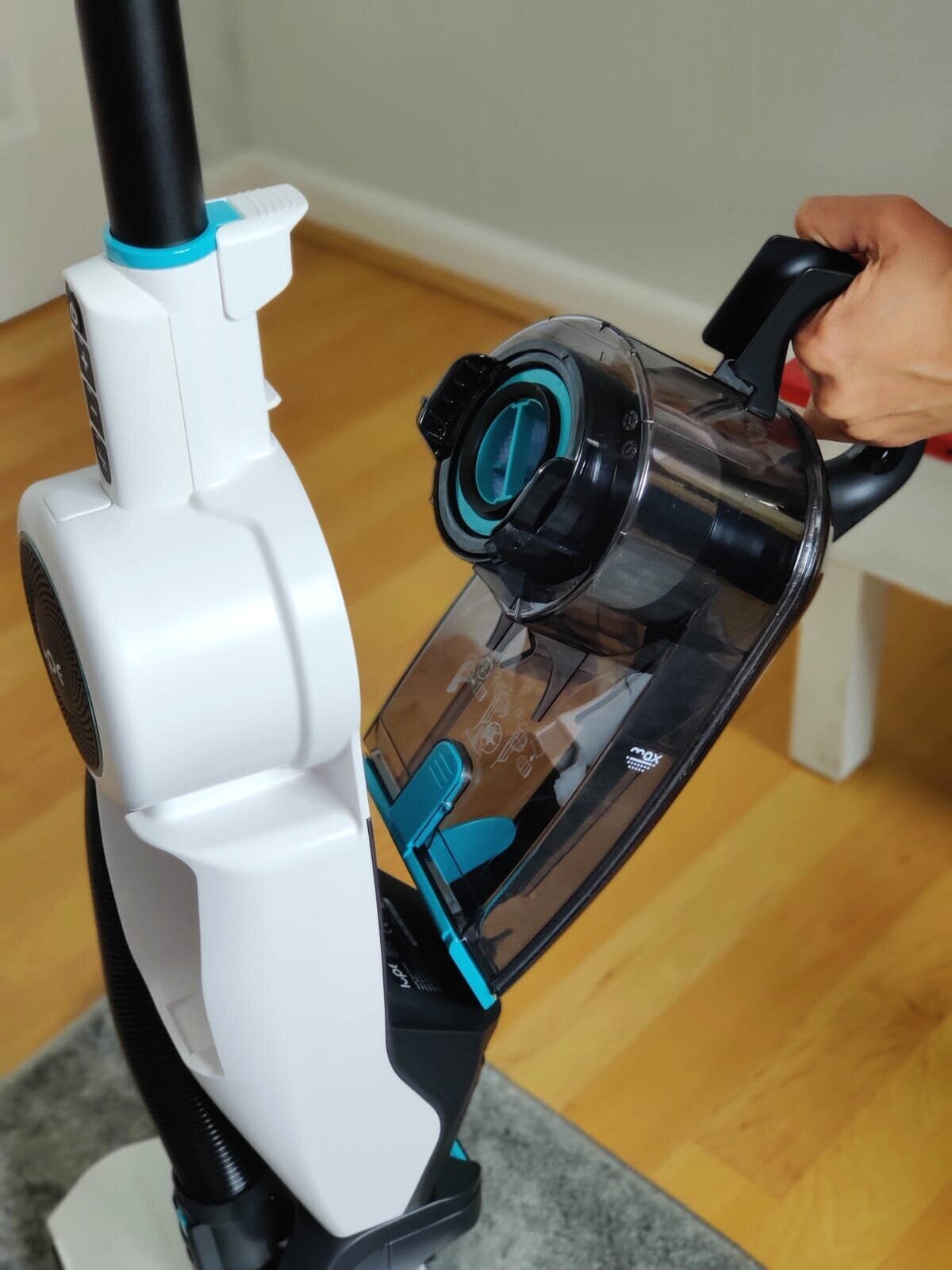 Lupe pure cordless vacuum cleaner review