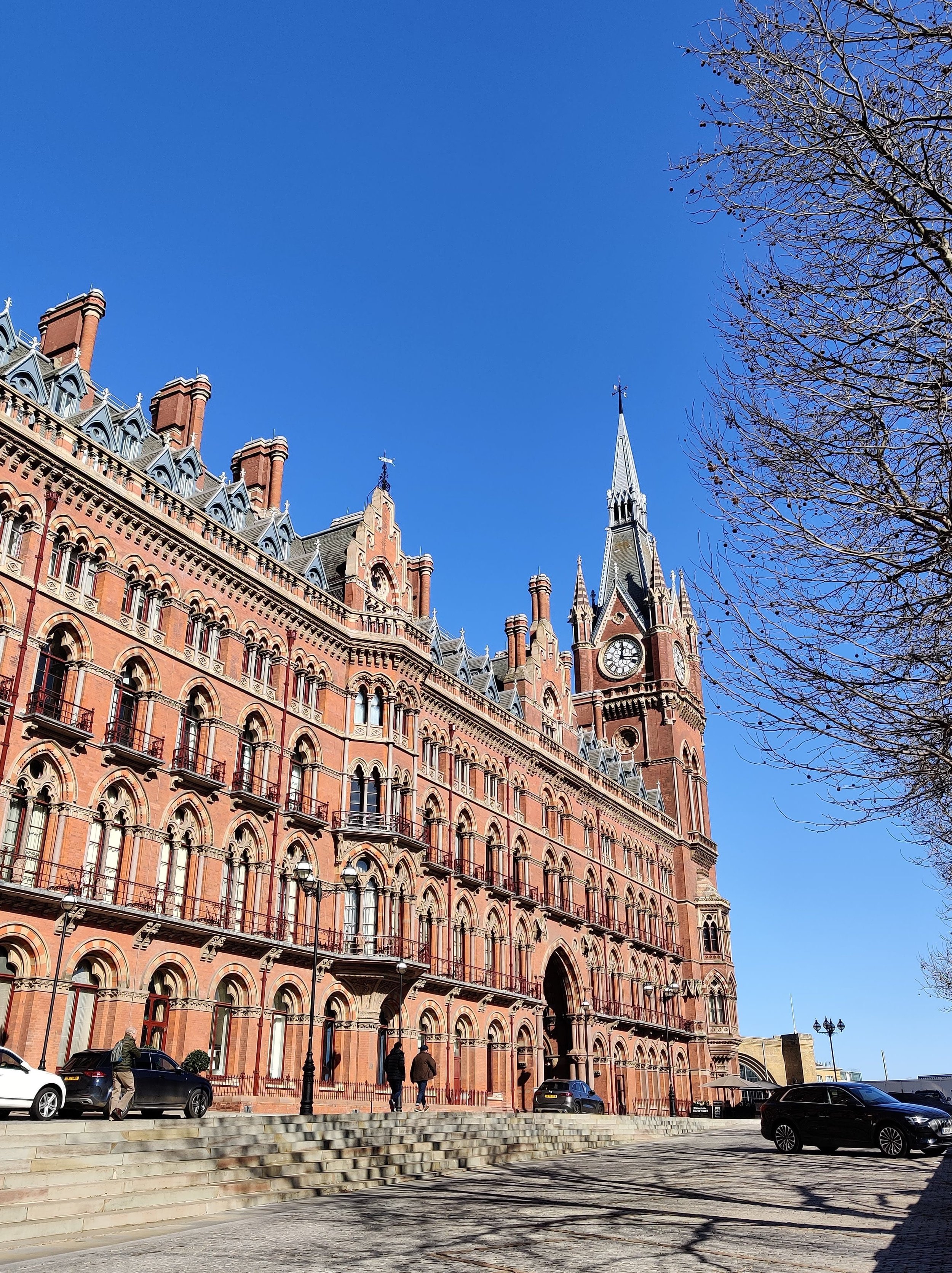 St Pancras London Afternoon Tea.jpg