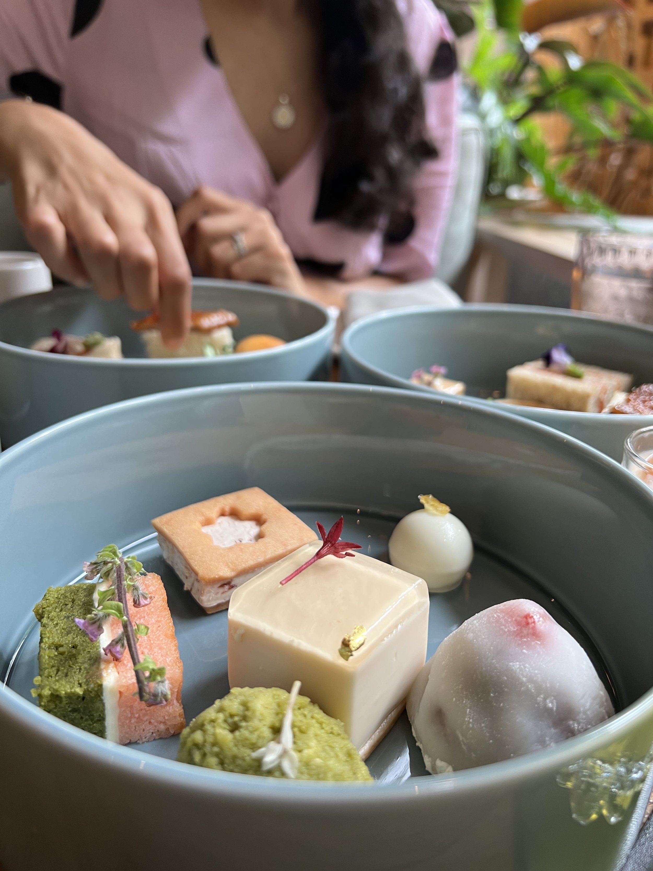 Four Seasons Afternoon tea Singapore review.