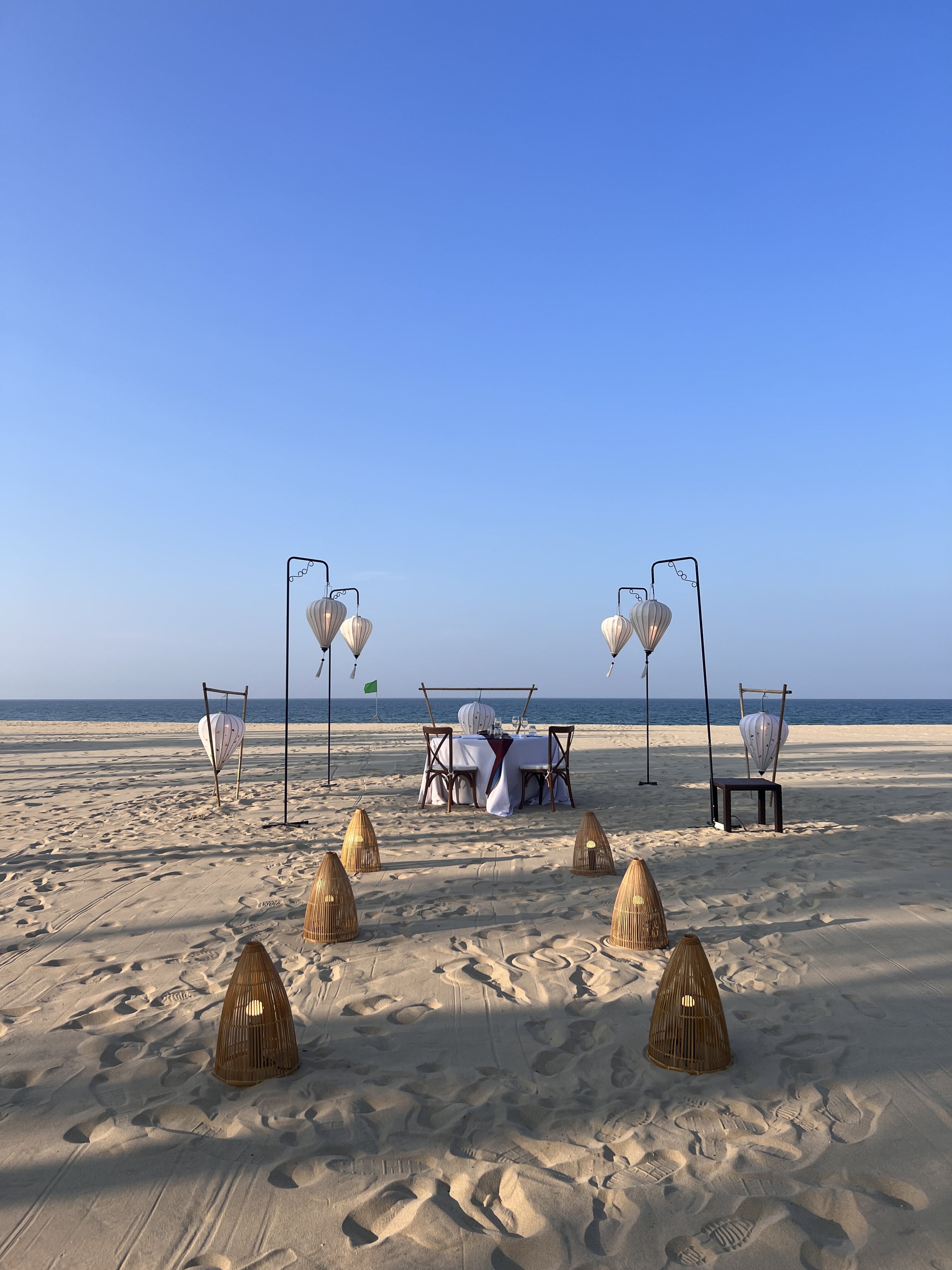 Beach BBQ Nam Hai.JPG