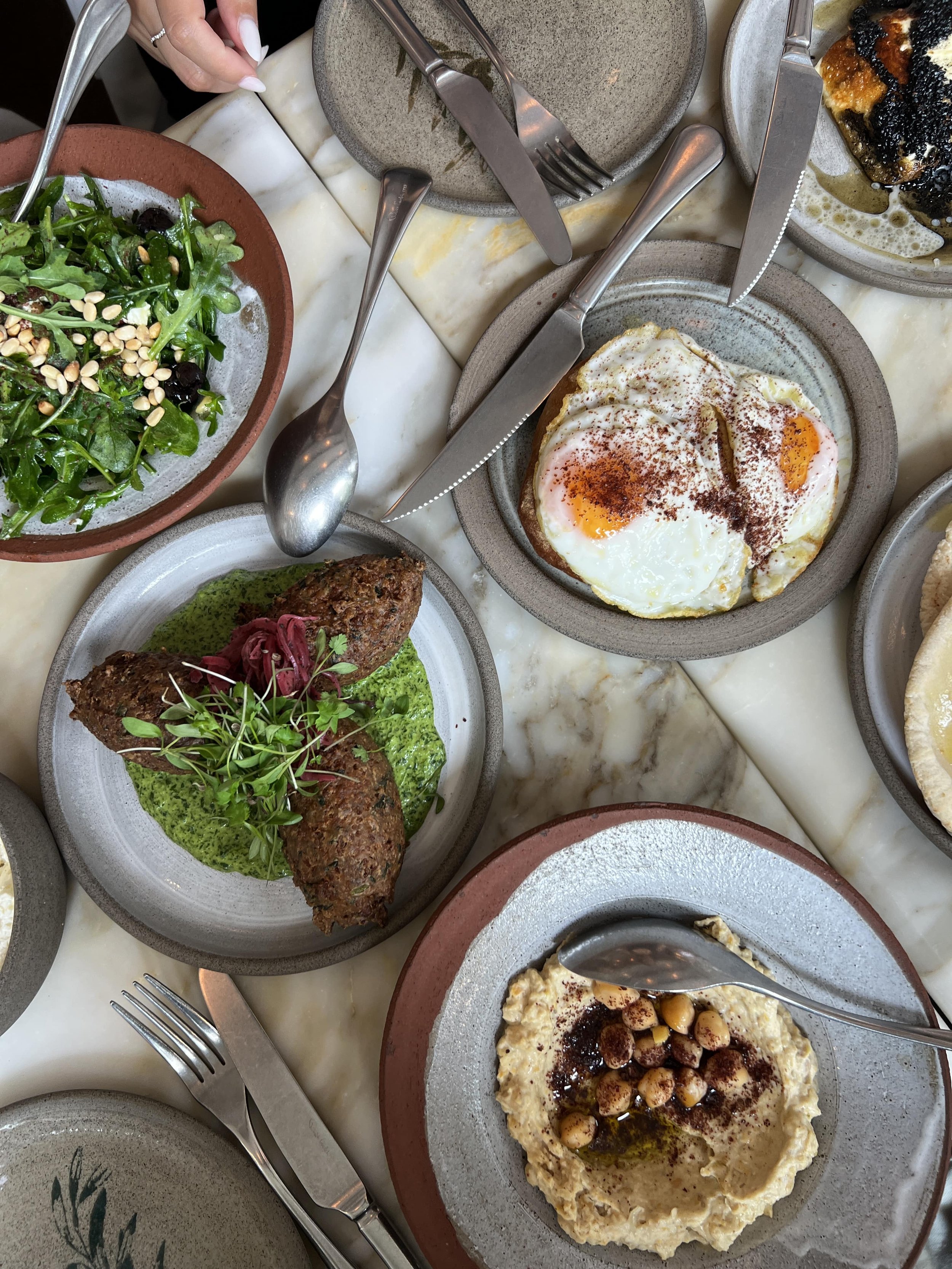 Akub review Noting Hill 6.JPG