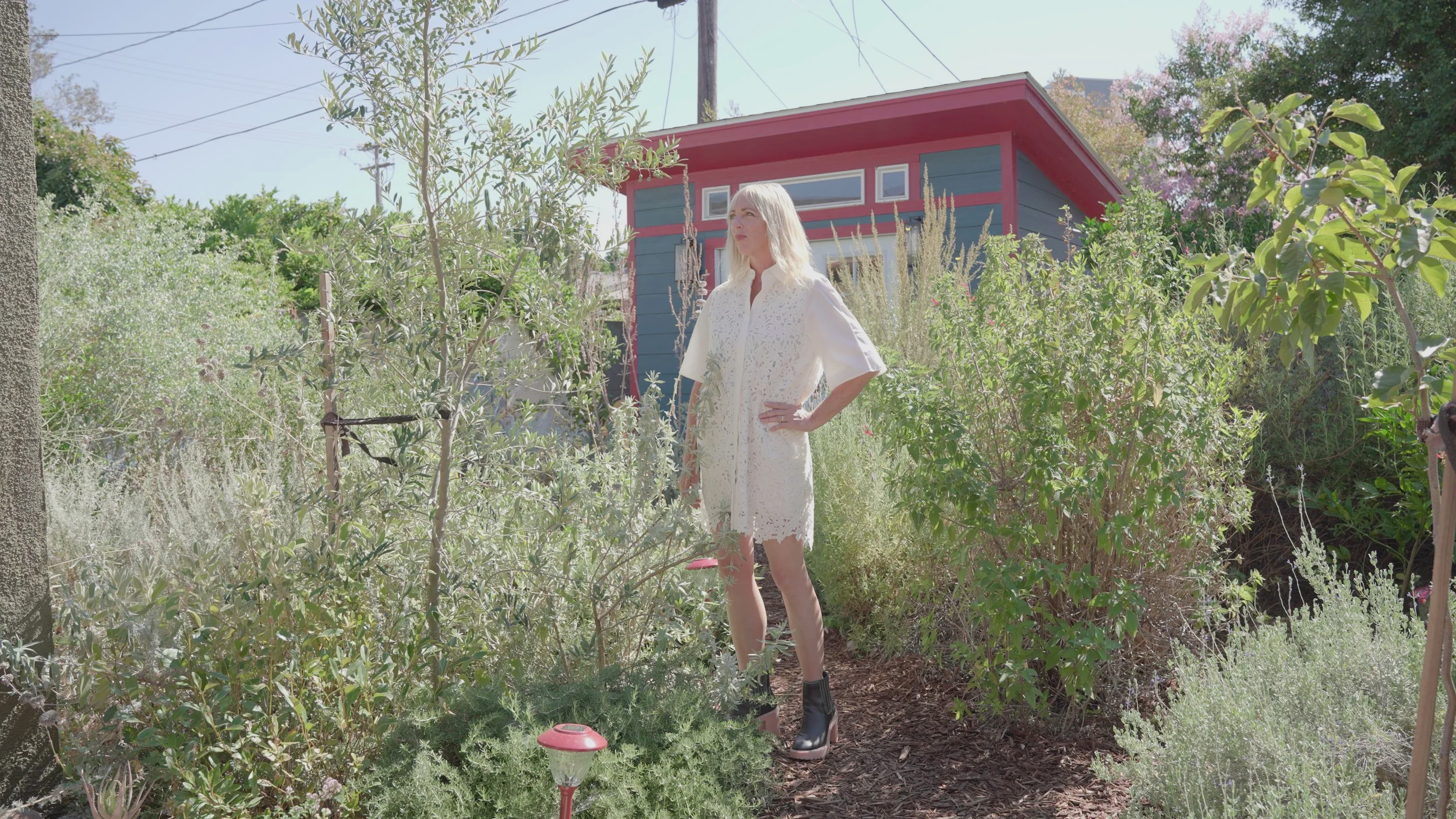 Sarah Lariviere: Author