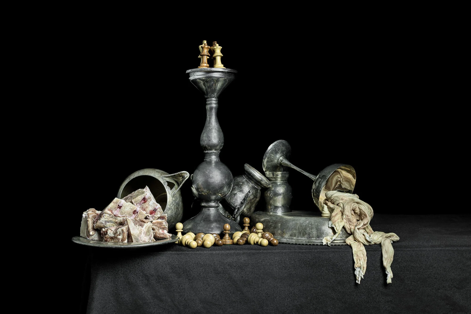 neal-auch-vanitas-with-chess-set-web-2.jpg