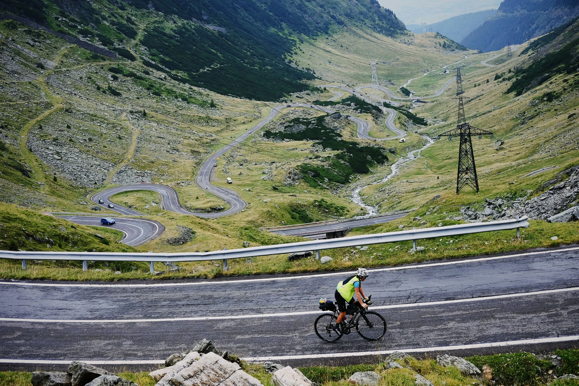 Serpentine roads during the #TCRN05