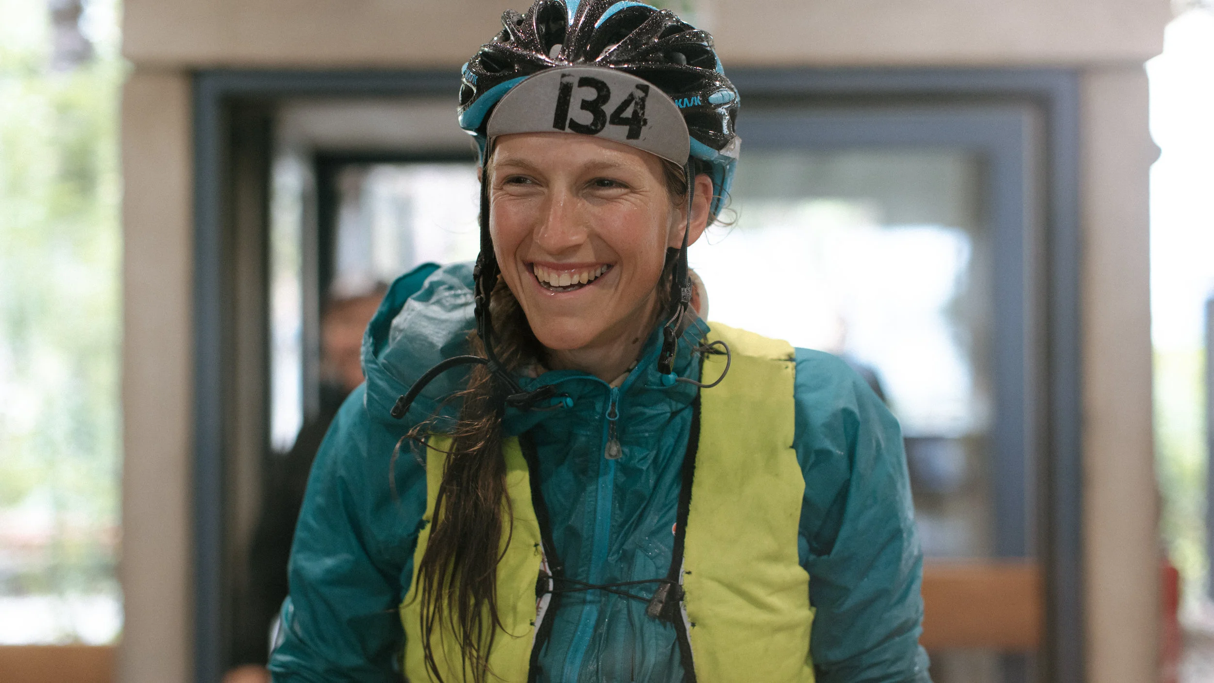GAIL_BROWN_ANGUS_SUNG_PHOTO.jpg