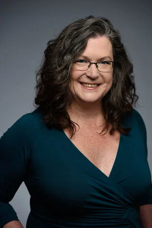 Treating Pelvic Pain: Manual Therapy, Sensory Integration, and Movement with Sandra Hilton, PT, DPT, MS 