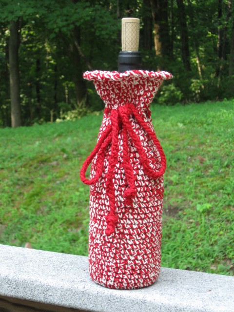 Red and White Wine Bottle Cover (Small).JPG