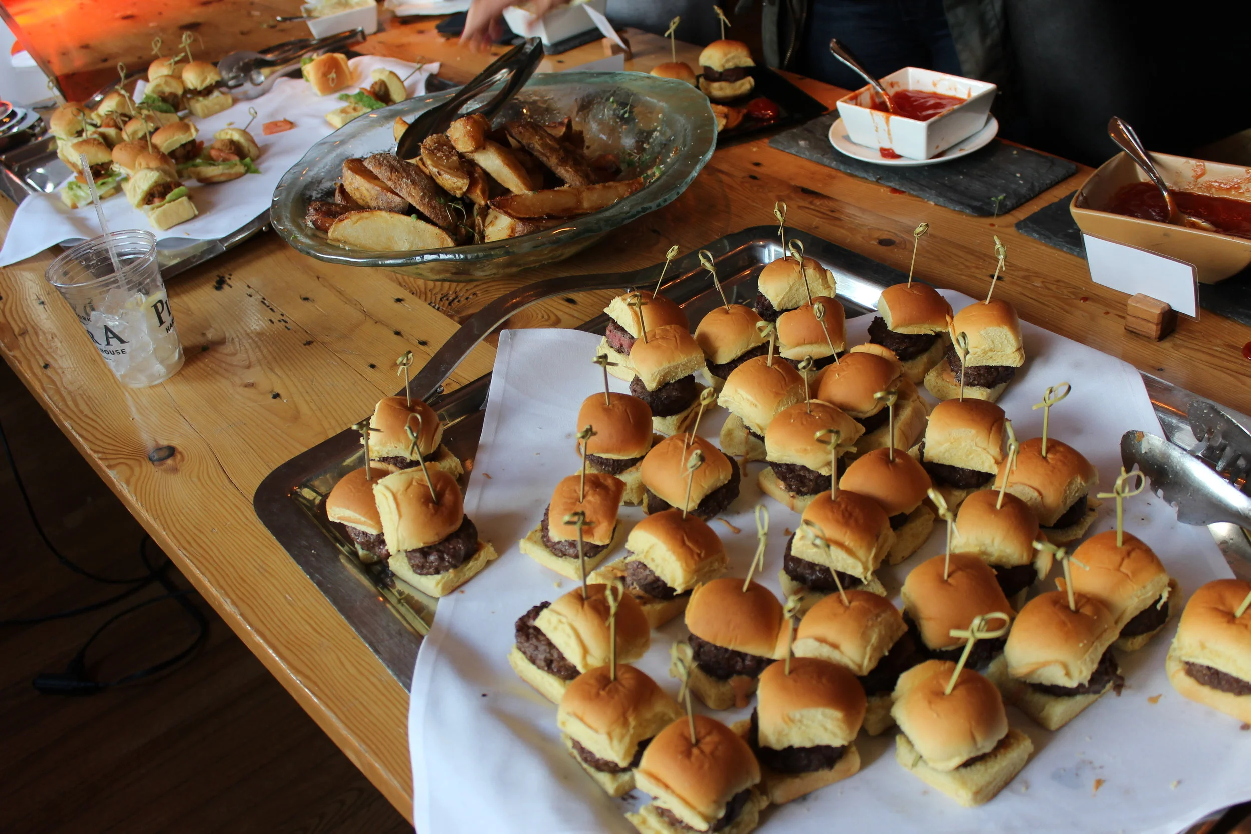 Outside the Shell: Oysters &amp; Libation Pairing