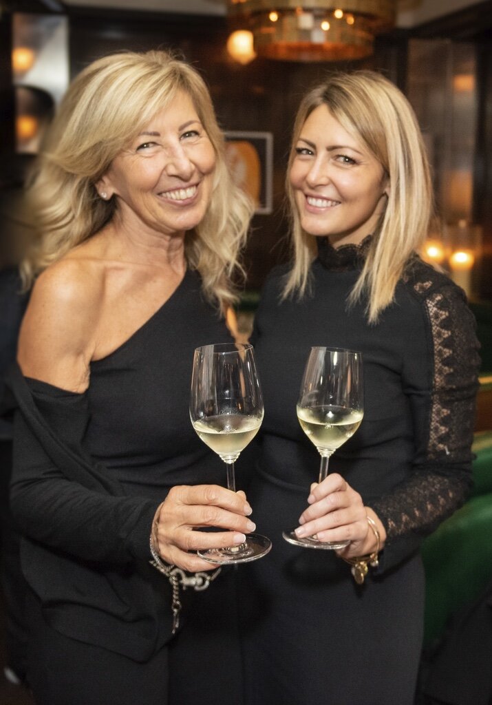 Anna and Valentina Abbona