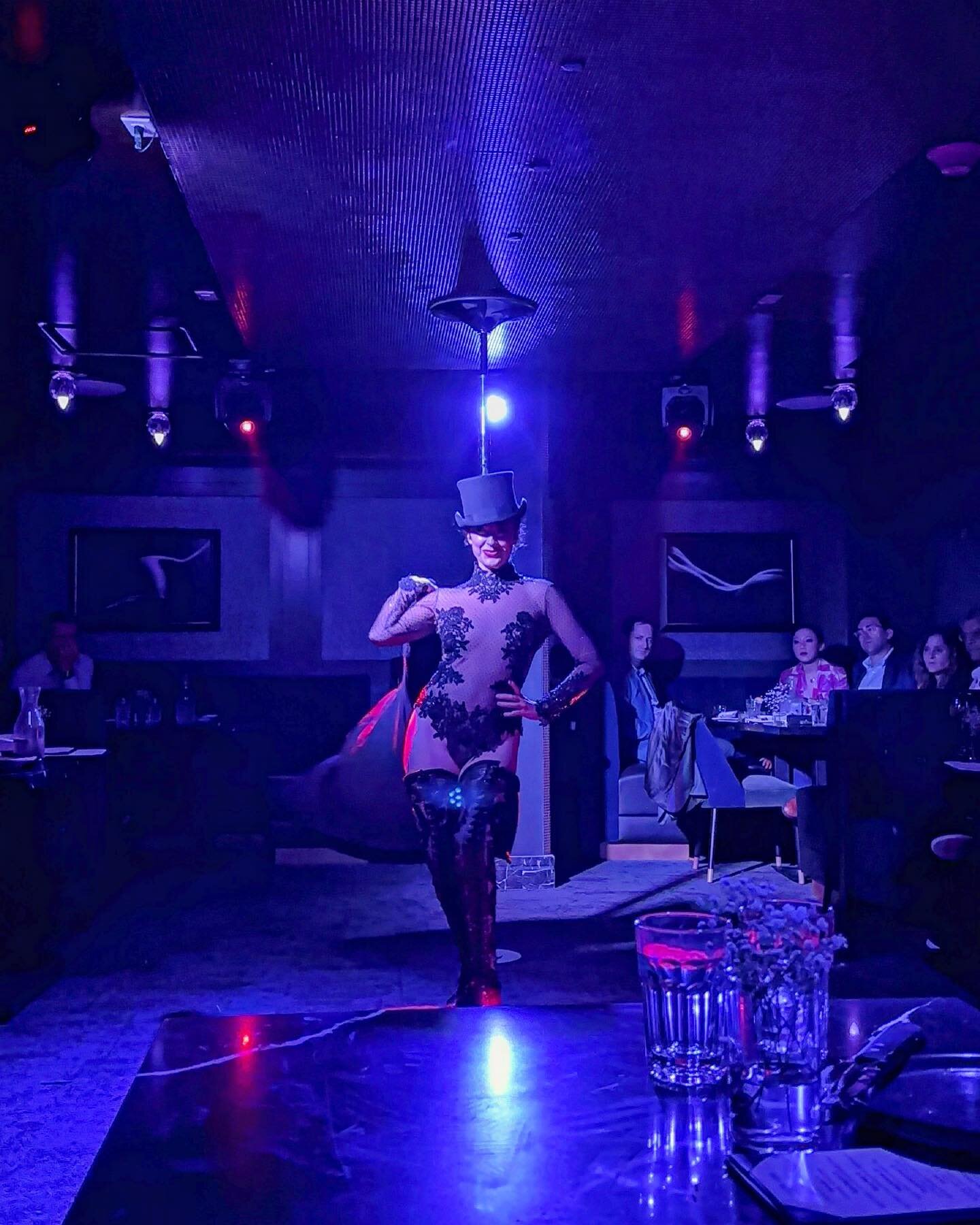 Burlesque Thursday is an immersive and sensuous dining experience that takes place every Thursday at @primalfusionnyc, which is located above @nysapphire_39 (20 W 39th St.). Enjoy a night of indulgence which features delectable cuisine from @daddydel