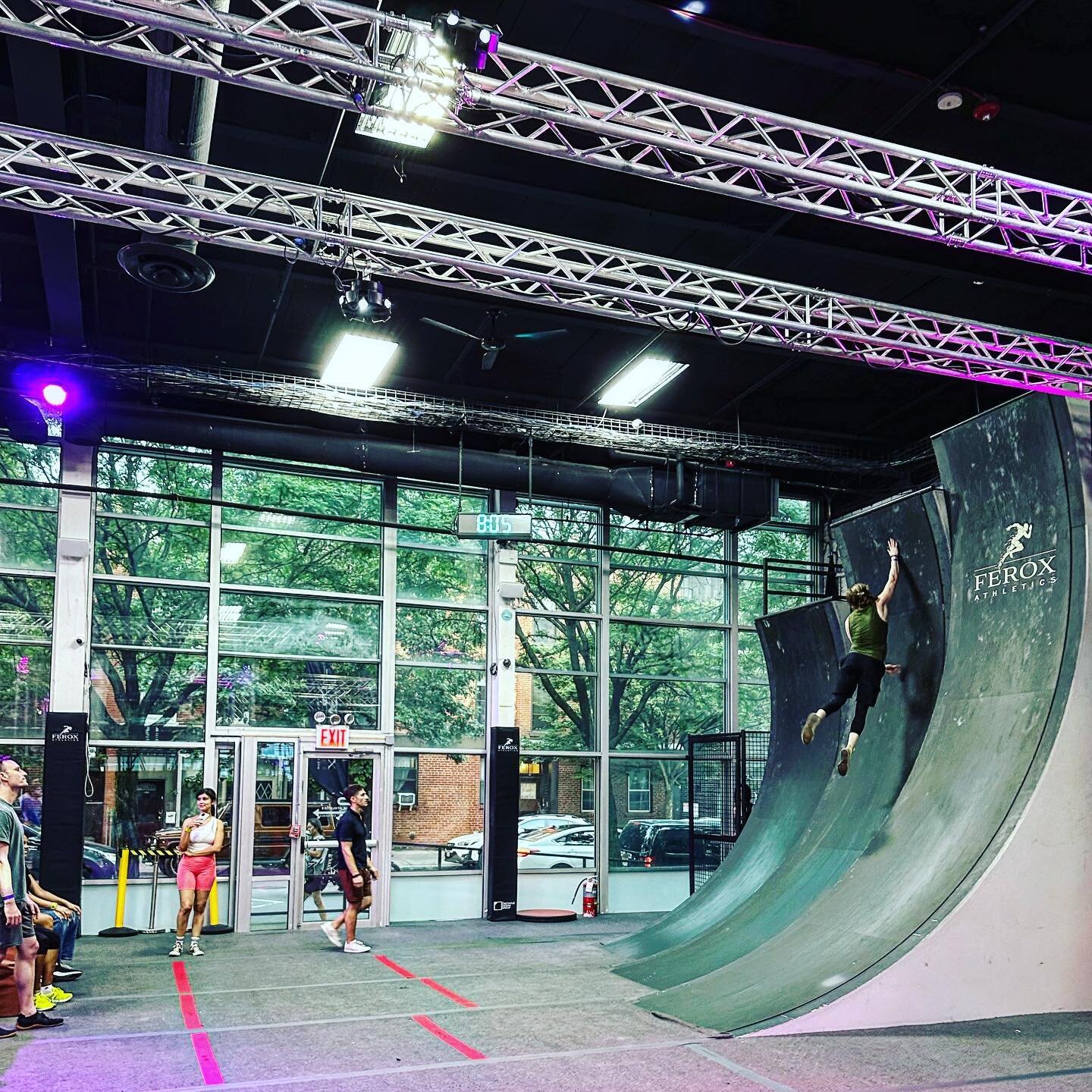 Tired and bored of regular gyms? @ferox.athletics has you covered with the biggest ninja training facility!  With over 40,000 + square feet including ninja warrior courses and the biggest pro calisthenics set up in NYC. 

Working out doesn&rsquo;t ha