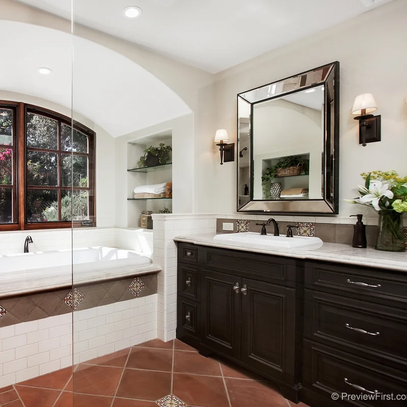 NKBA Star Design Award 2016 - Best Large Bathroom