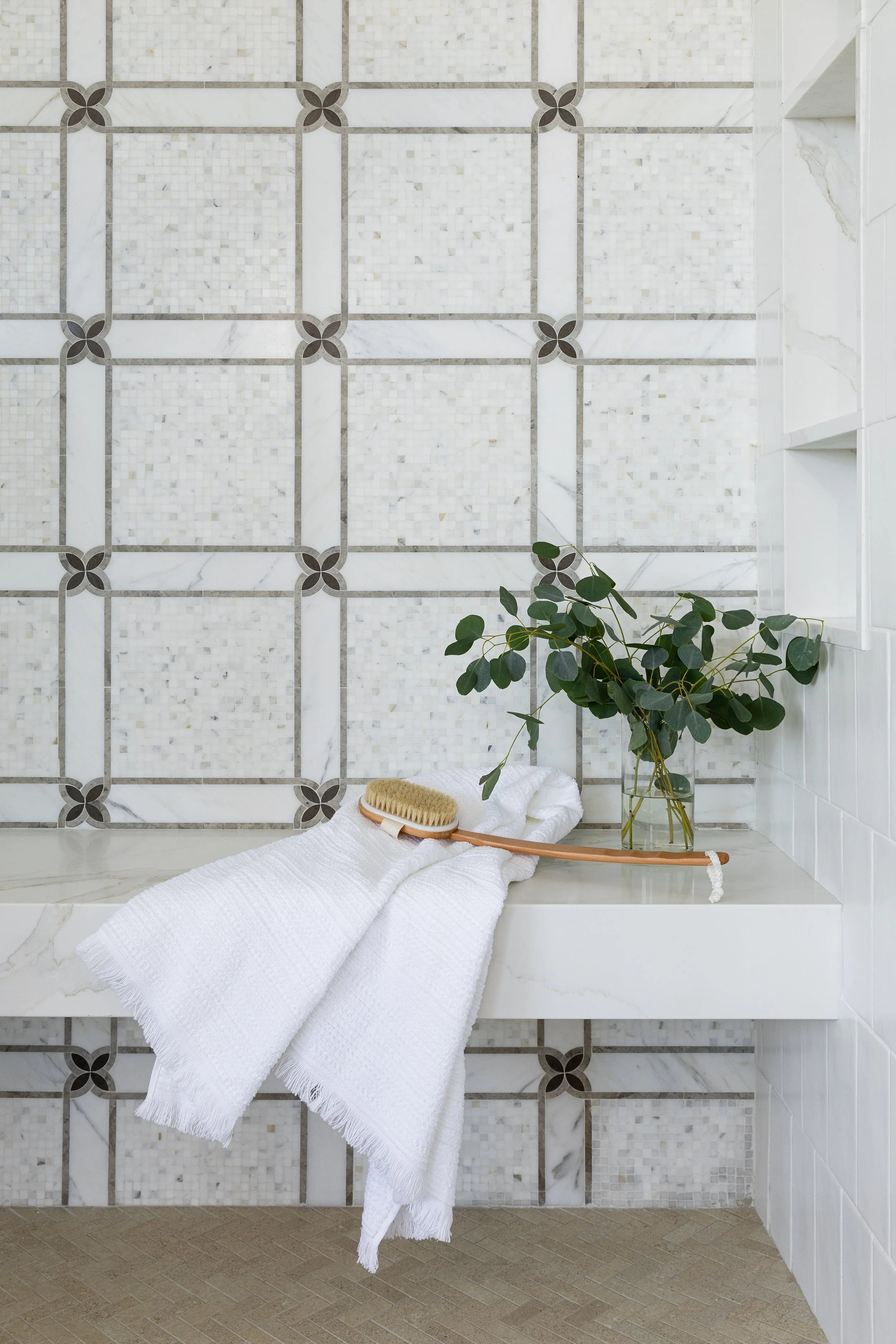 BATH1- Large Bathroom 7.jpg