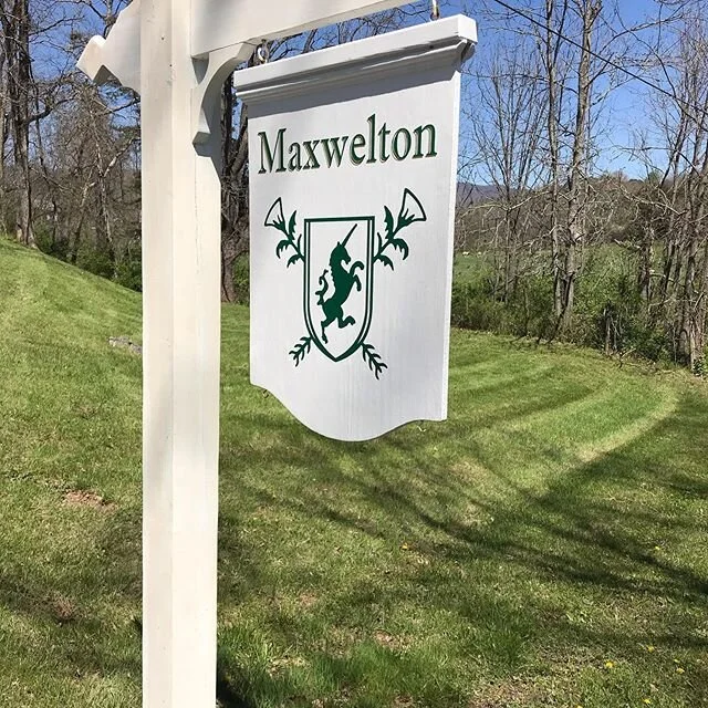 If these ponies can stay isolated we can too! Hang in there!!!💕❤️💕