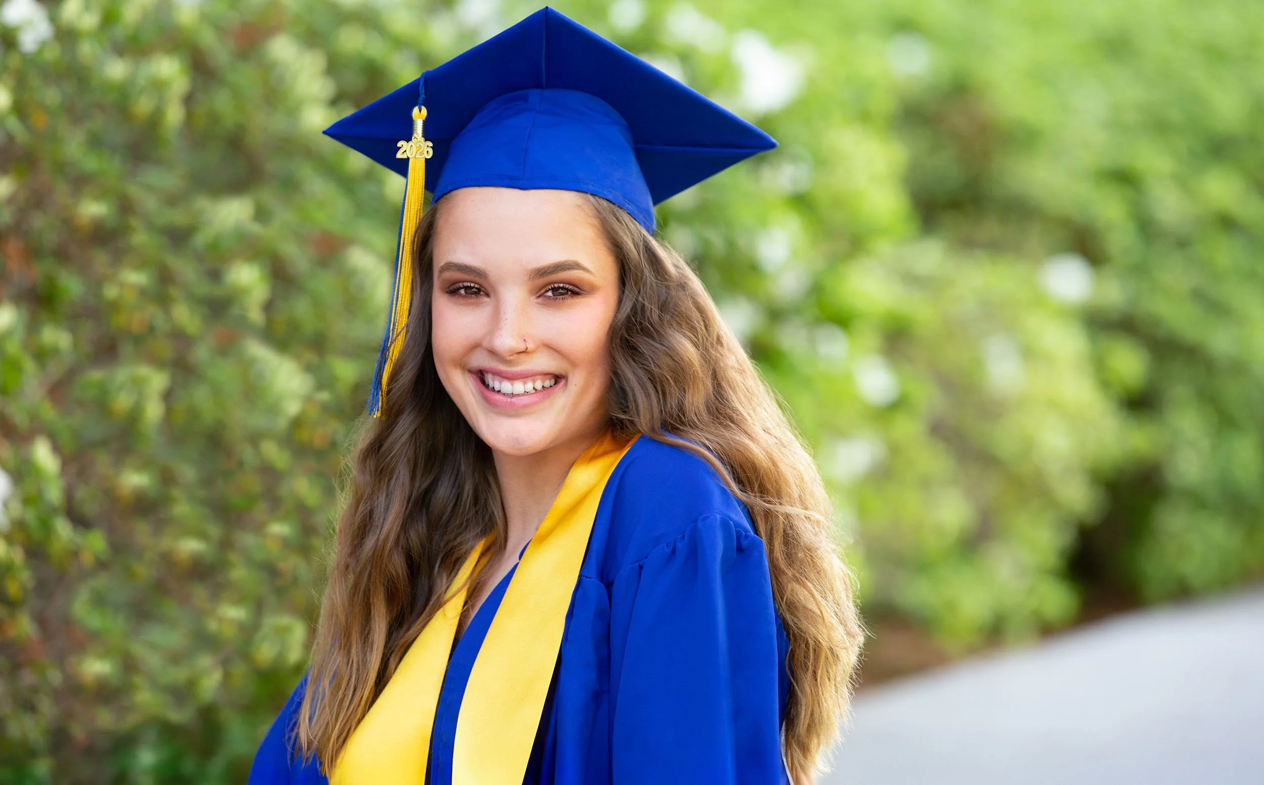 tulsa-senior-pictures-outdoor-graduation-photos-IMG_9685a.jpg