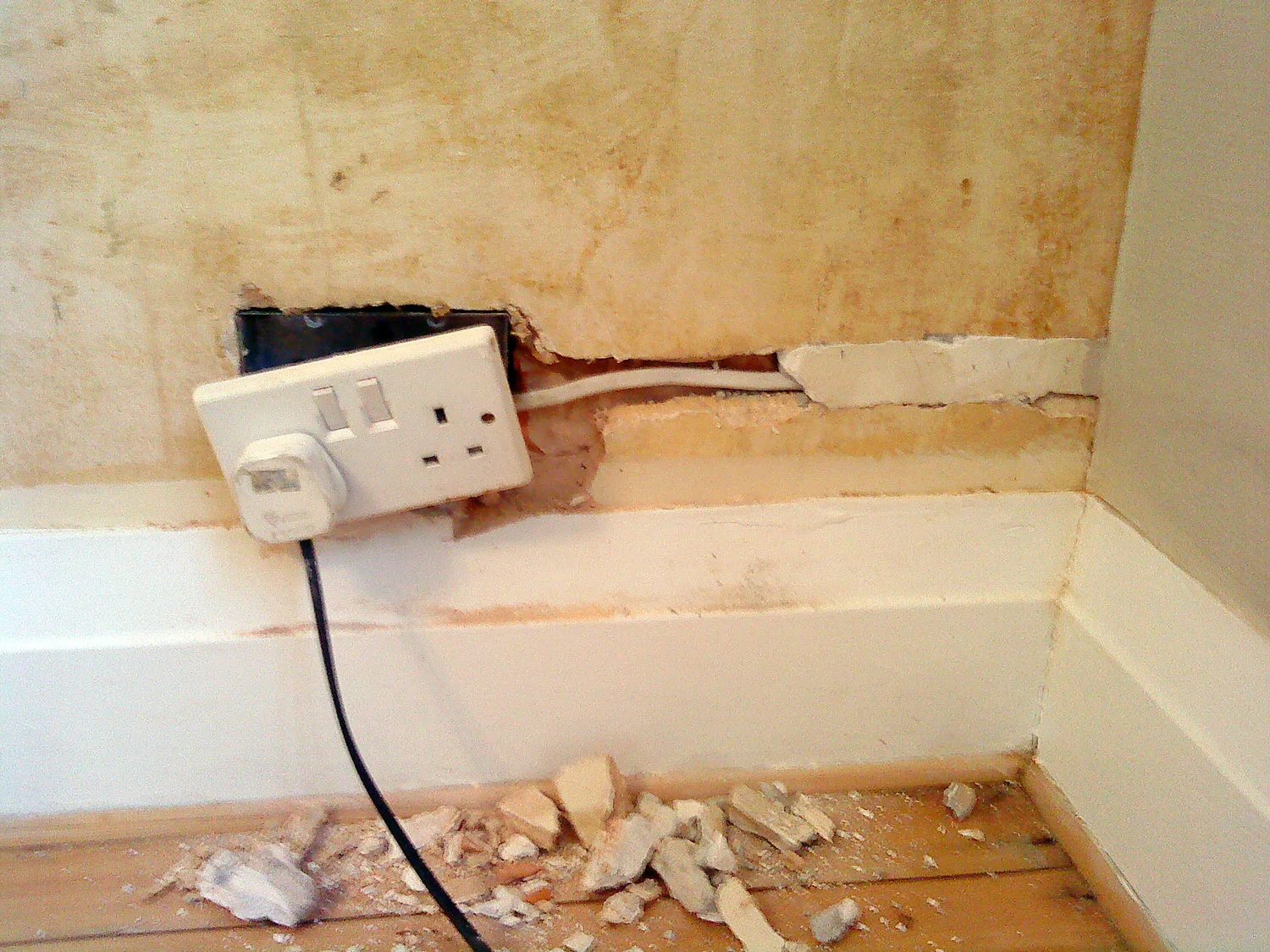 socket-before.jpg