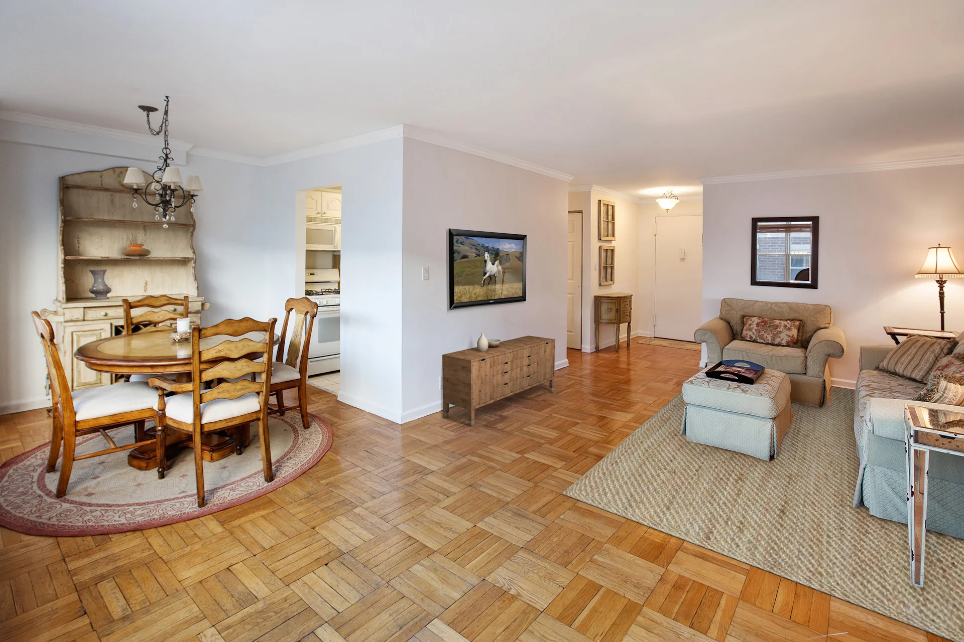 GRAMERCYPARKTOWER205ThirdAvenue9T-GramercyNewYork_Dylan_Hildreth-Hoffman_DouglasElliman_Photography_31855391_high_res.jpg