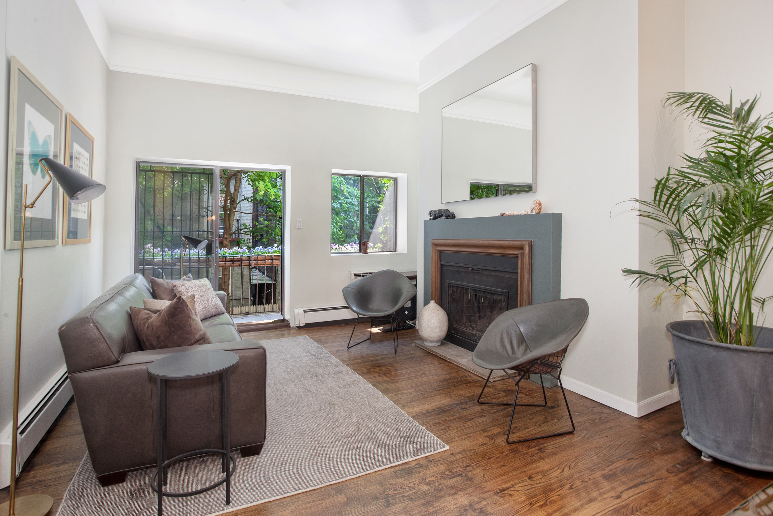 322w22ndst-lr.jpg