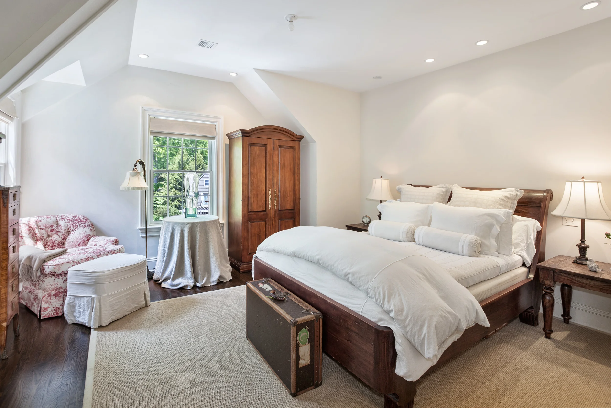 There are a total of six bedrooms.