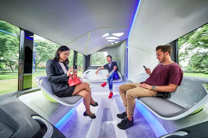 Mercedes-Benz-Future-Bus_Self-Driving-Bus-interior.jpg