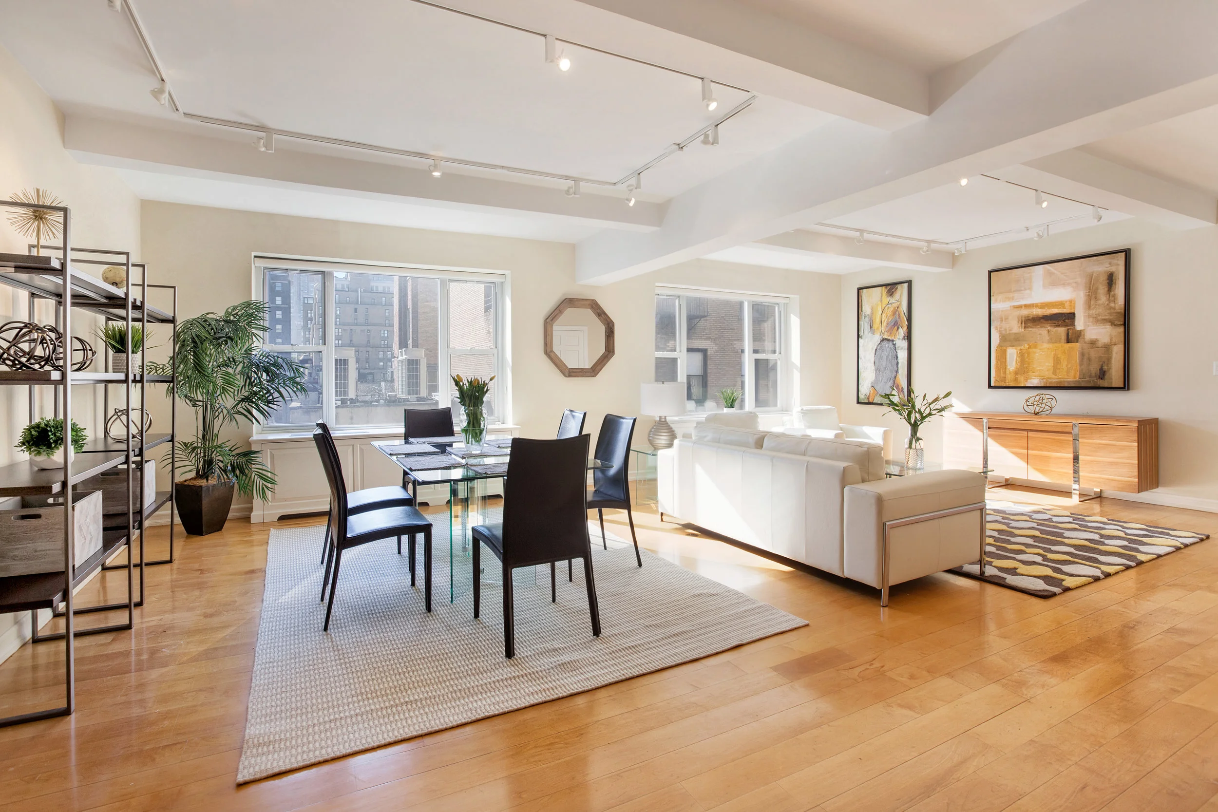 44 East 67th Street, Unit 8DE