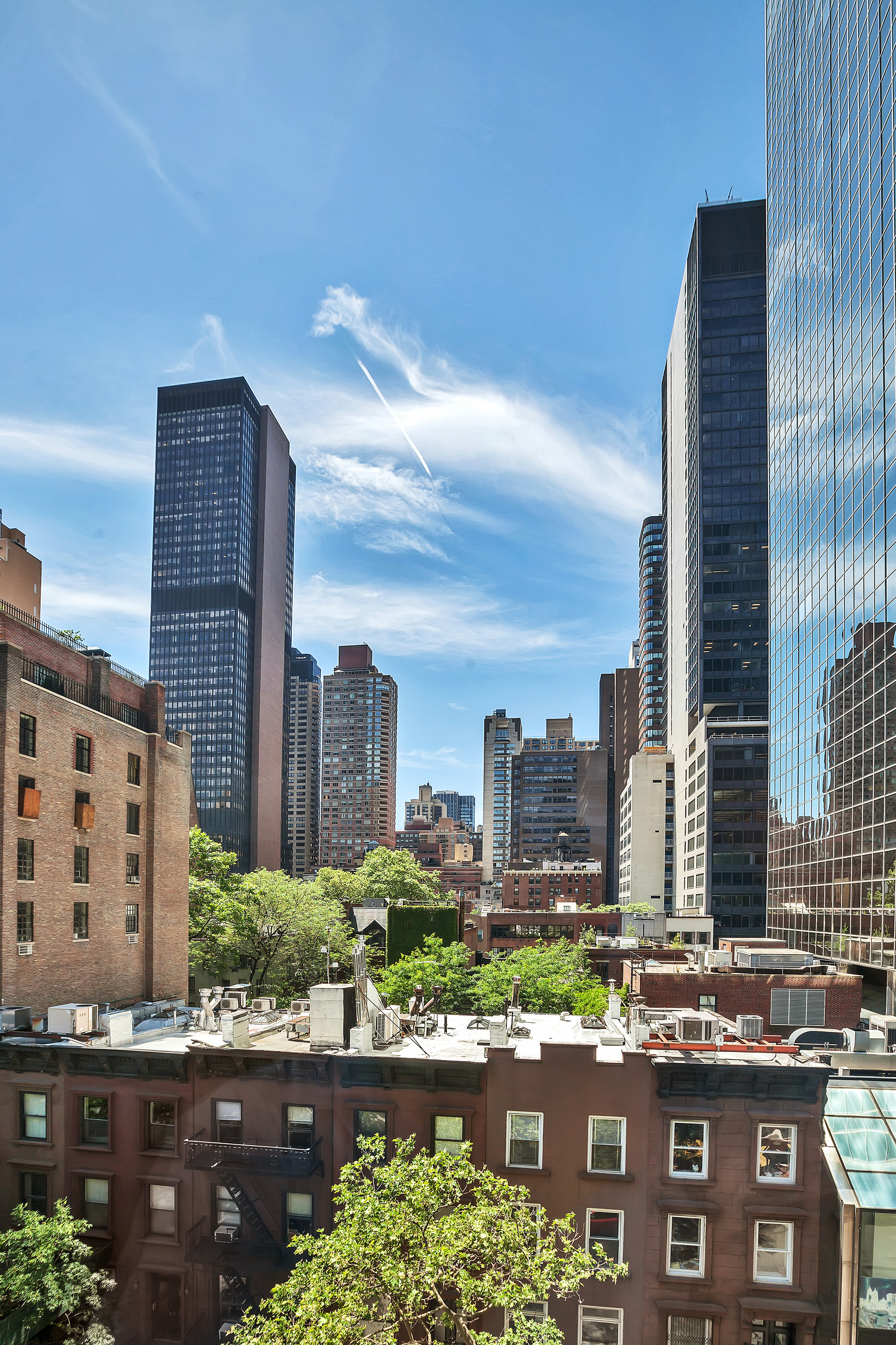 20170609-221e50thst6d-ht_view.jpg
