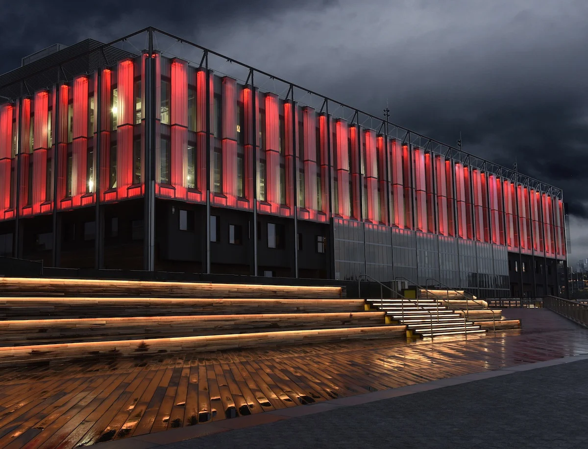 Pier17_night_ESPN-lg.jpg