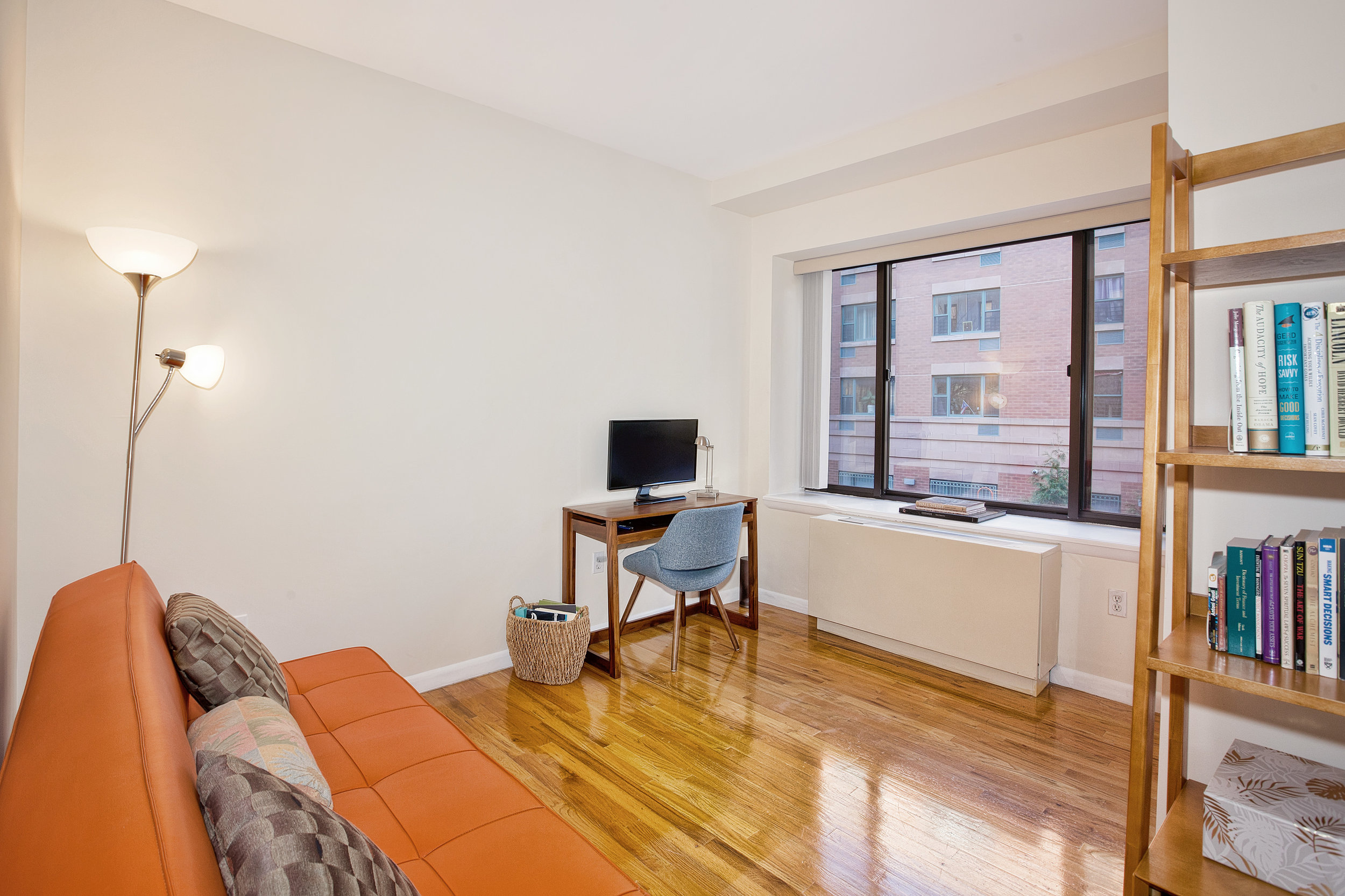 20171221_69e130thst2a-ht_bdrm2.jpg