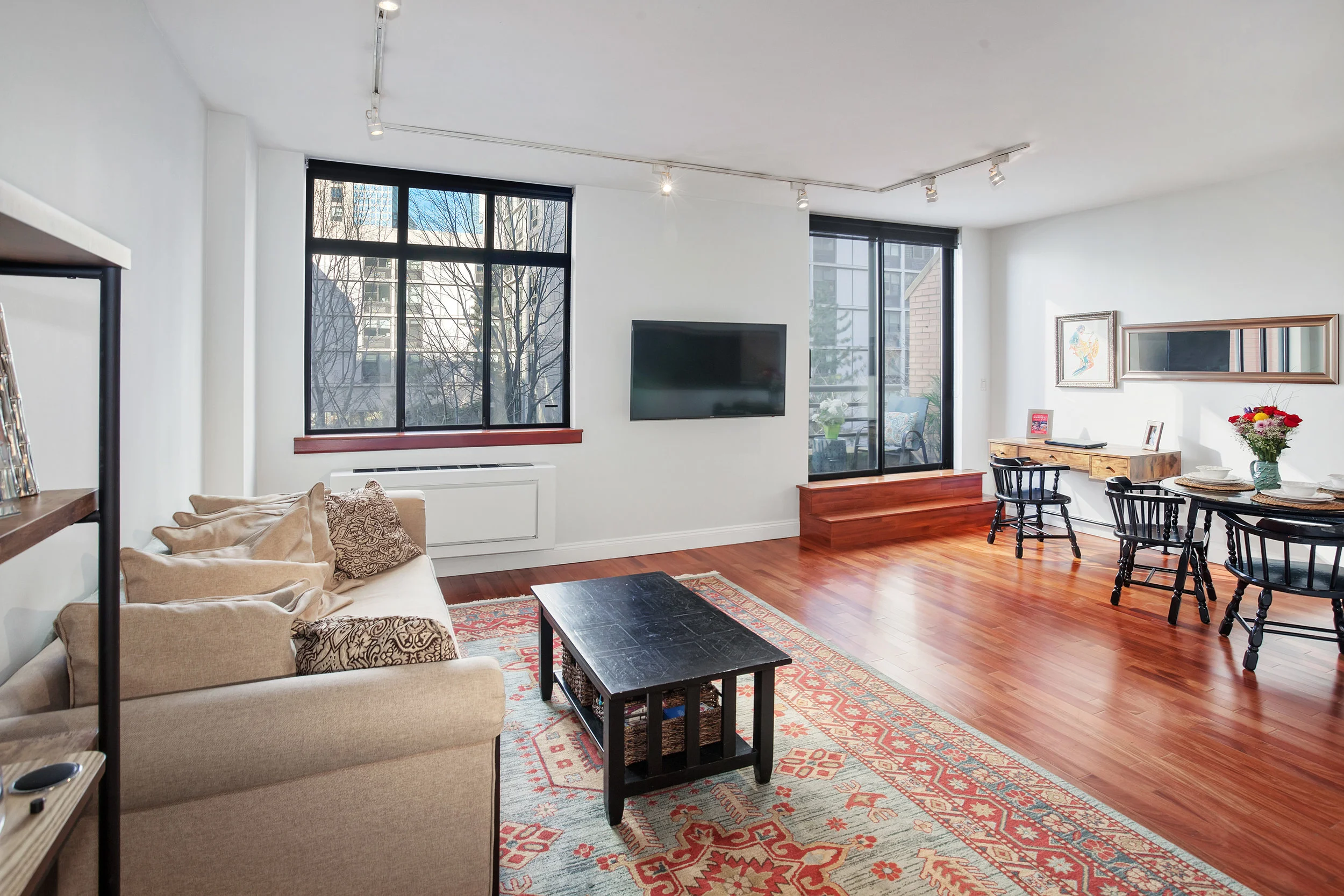 350 Albany Street, Unit 3M