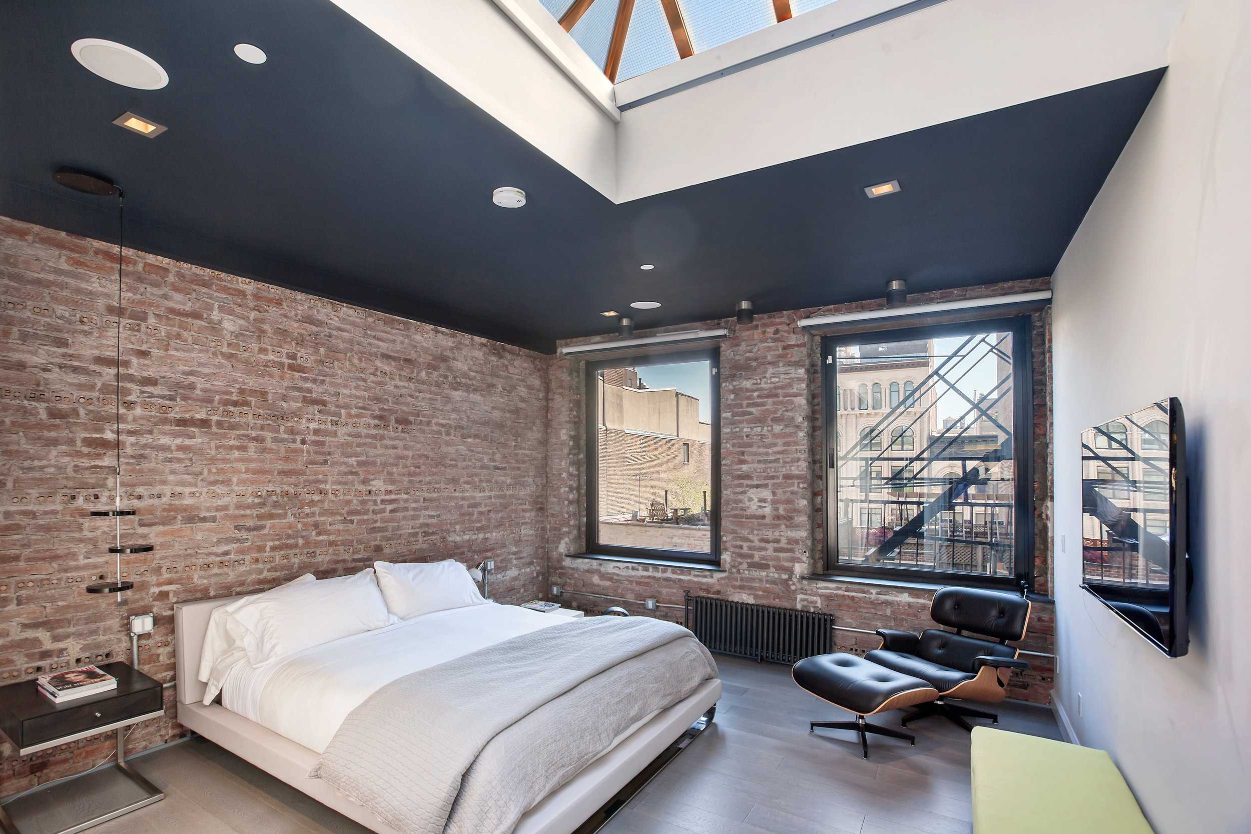 20180501_42e12thst7-ht-mstr2.jpg