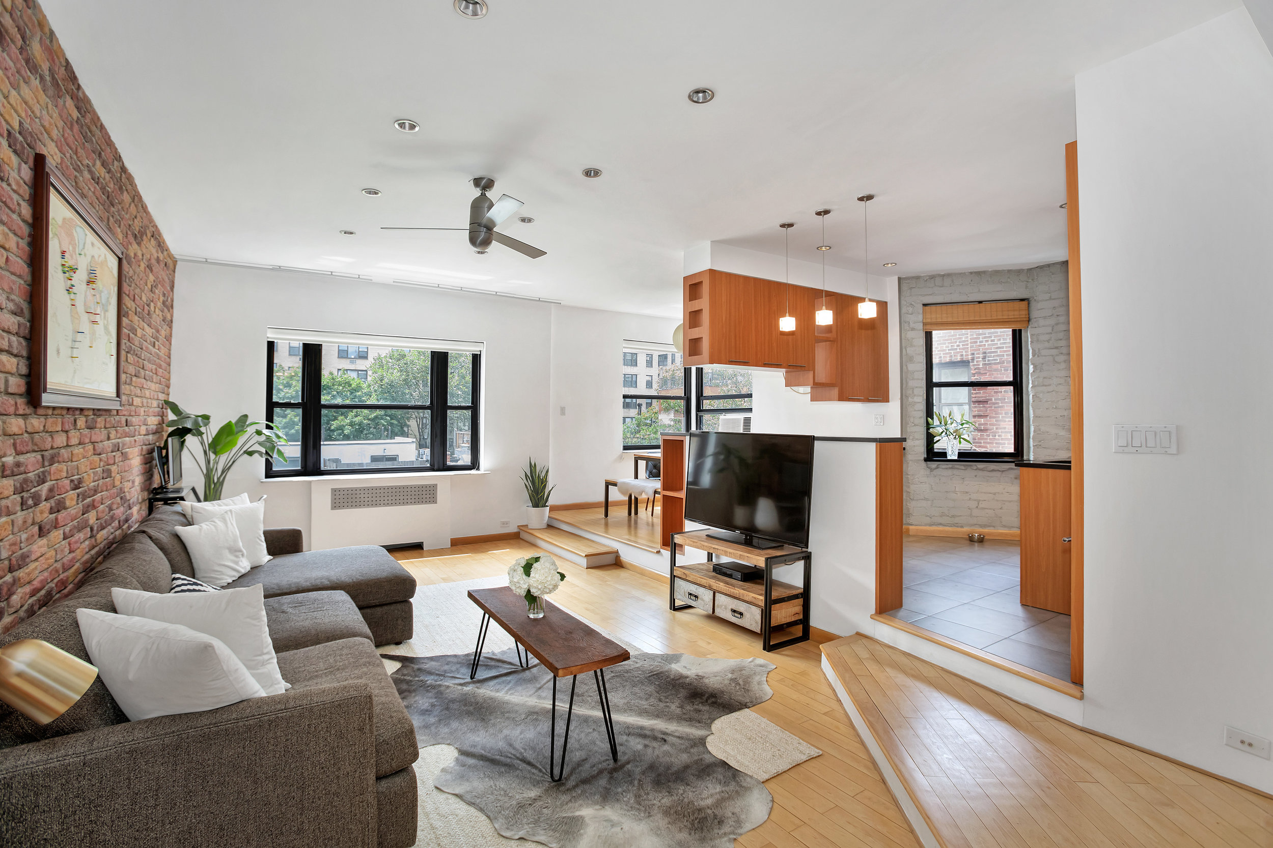 Just Listed - 225 East 74th Street, Unit 6F