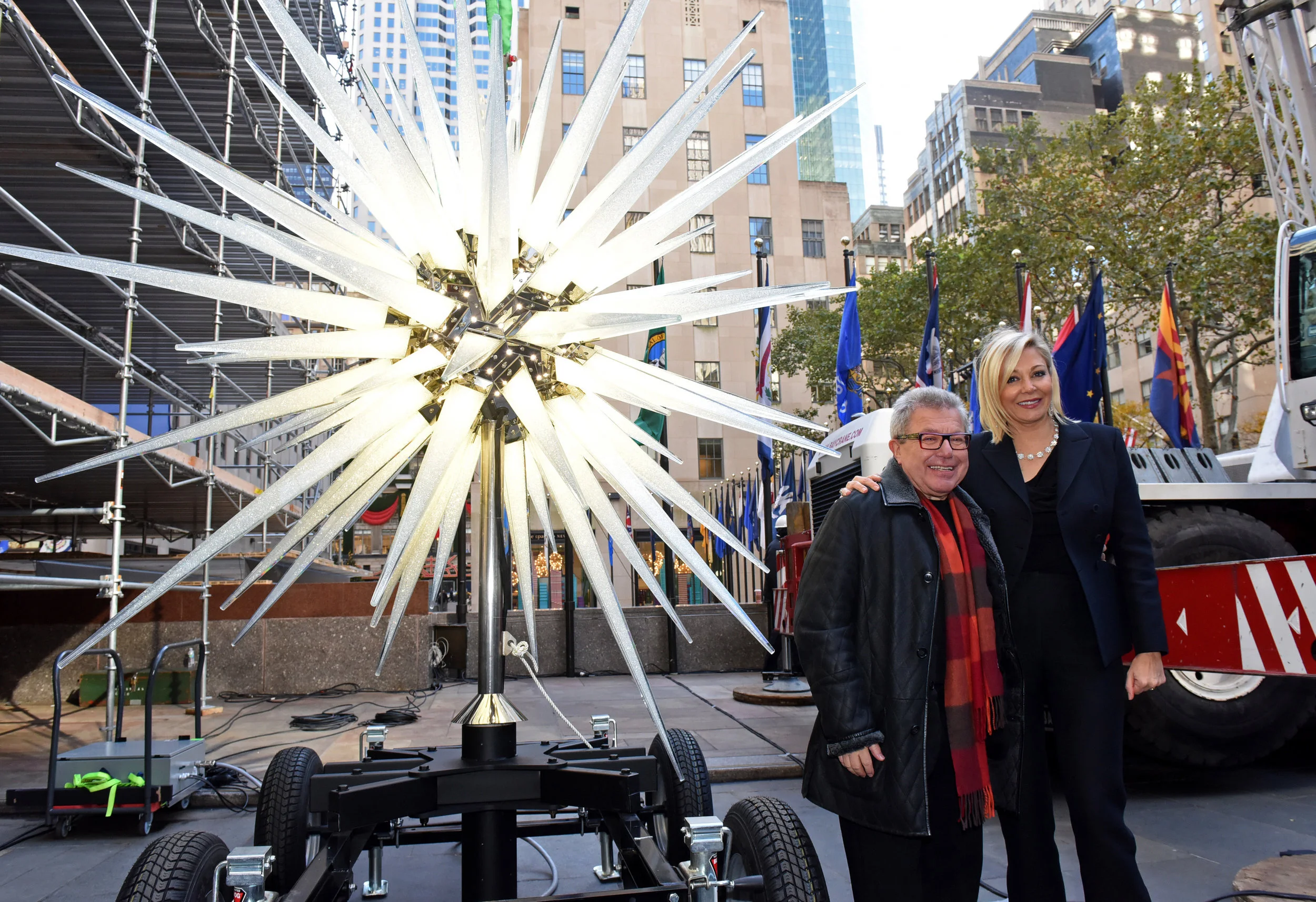 Libeskind-Rockefeller-Center-Christmas-Tree-Star-1.jpg